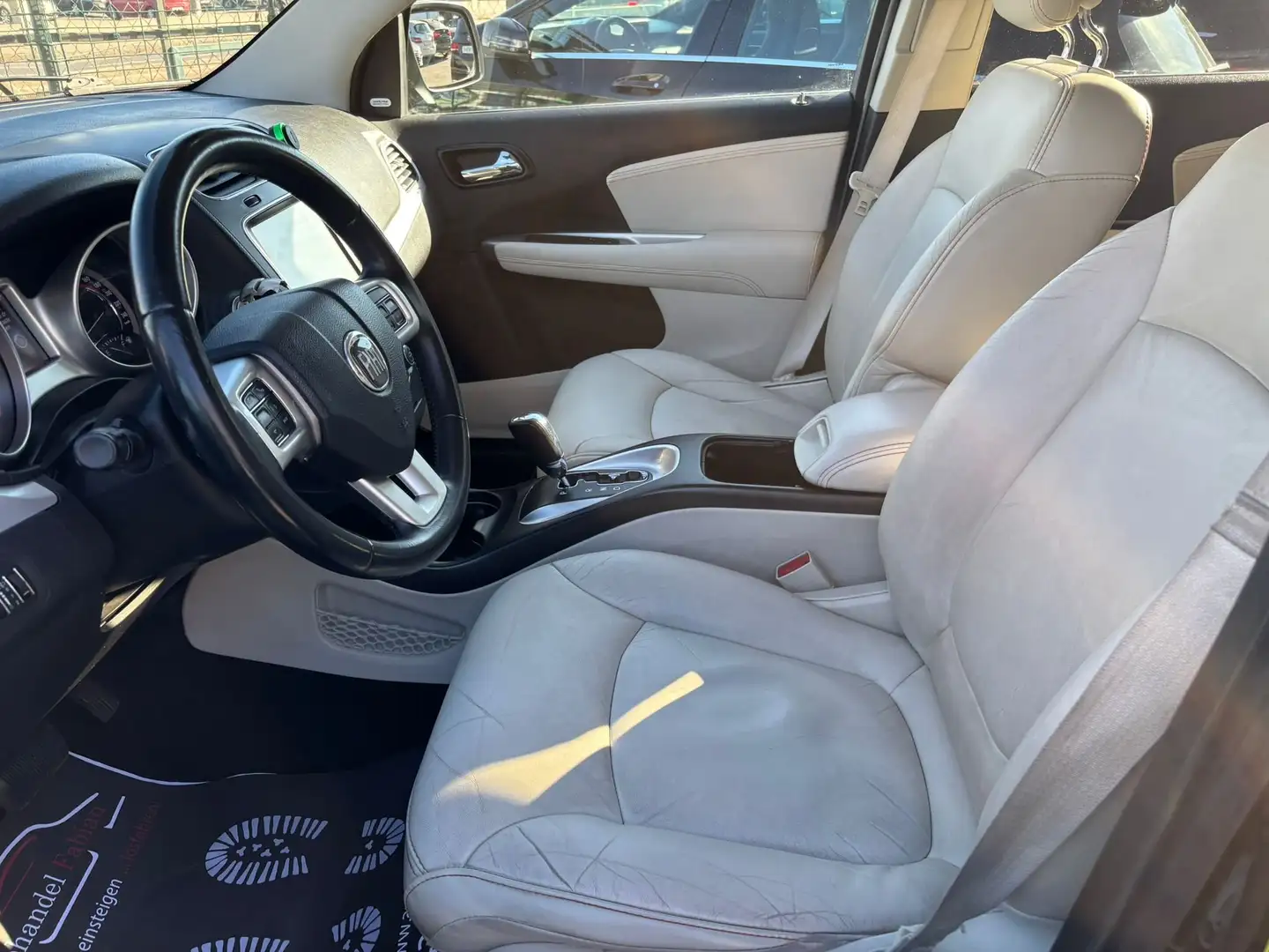 Fiat Freemont 2,0 Multijet II Allrad Autom. 170PS Noir - 2