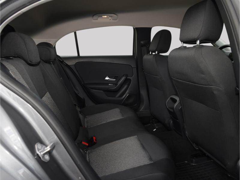 Mercedes-Benz A 180 -Klasse Business 6-Gang Navi — photo 7