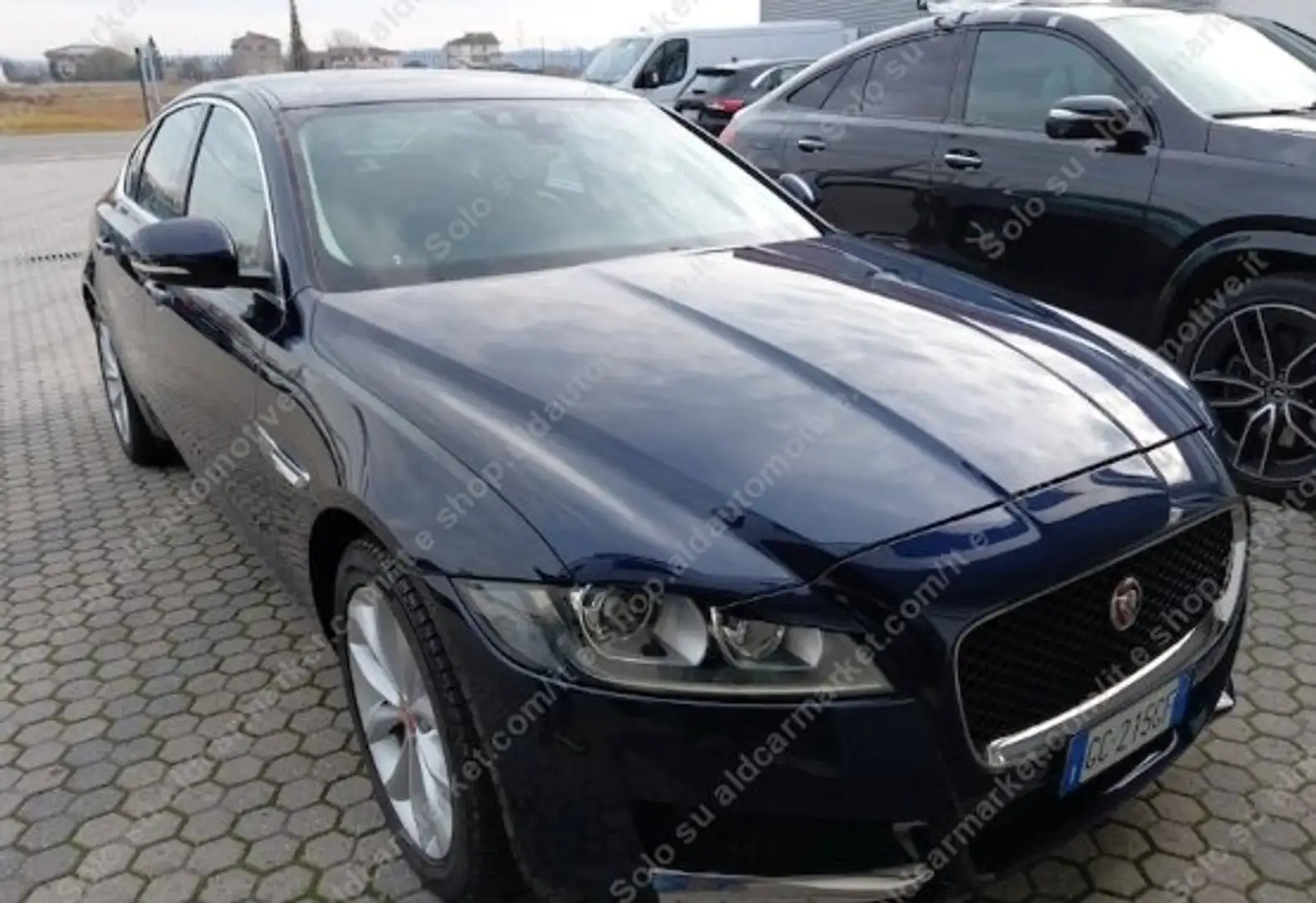 Jaguar XF XF Berlina 2.0d i4 Prestige Edition 180cv auto Blu/Azzurro - 1
