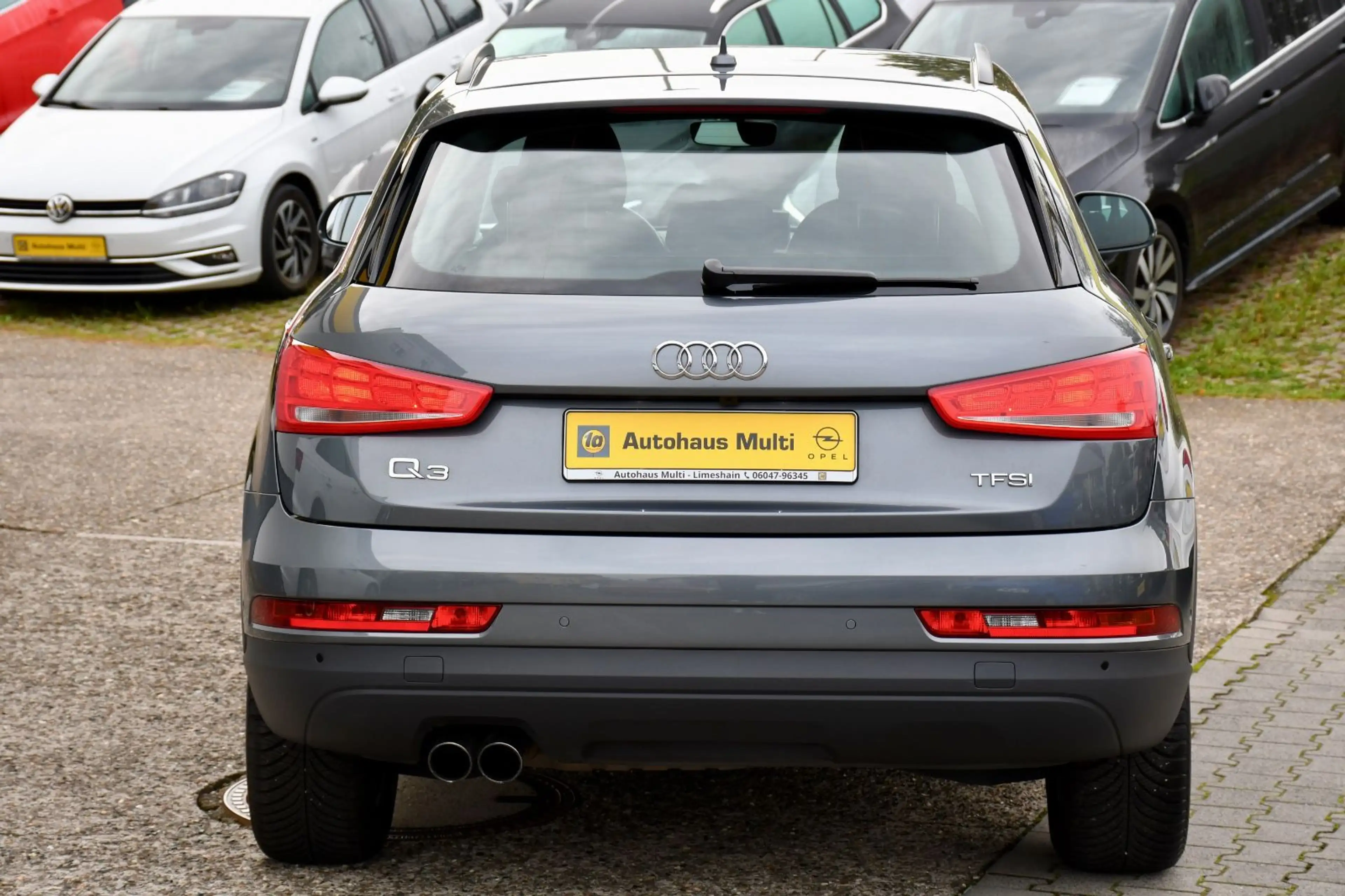Audi Q3 Klima Navi Sitzheizung Kamera PDC ParkAssist — photo 6