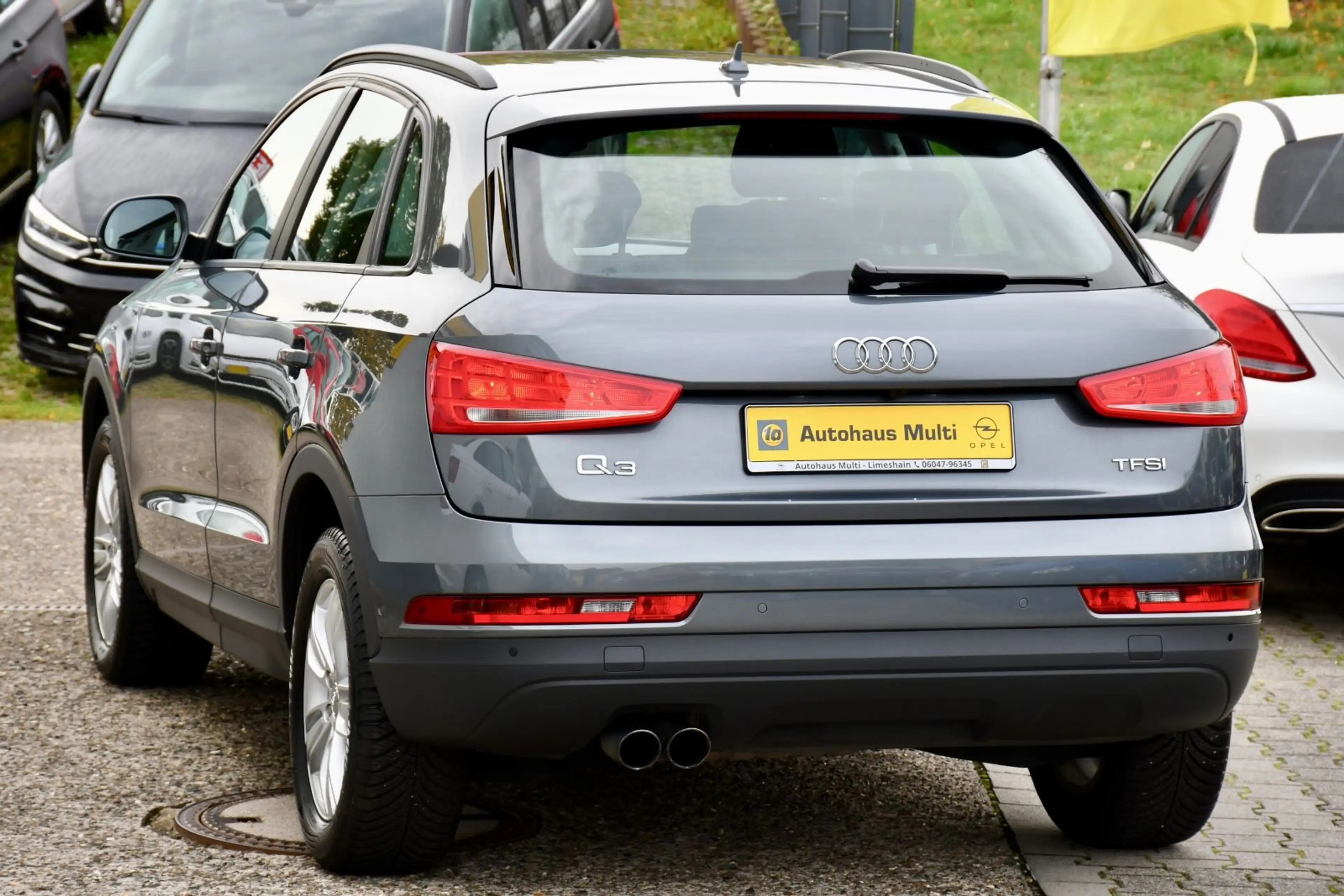 Audi Q3 Klima Navi Sitzheizung Kamera PDC ParkAssist — photo 5