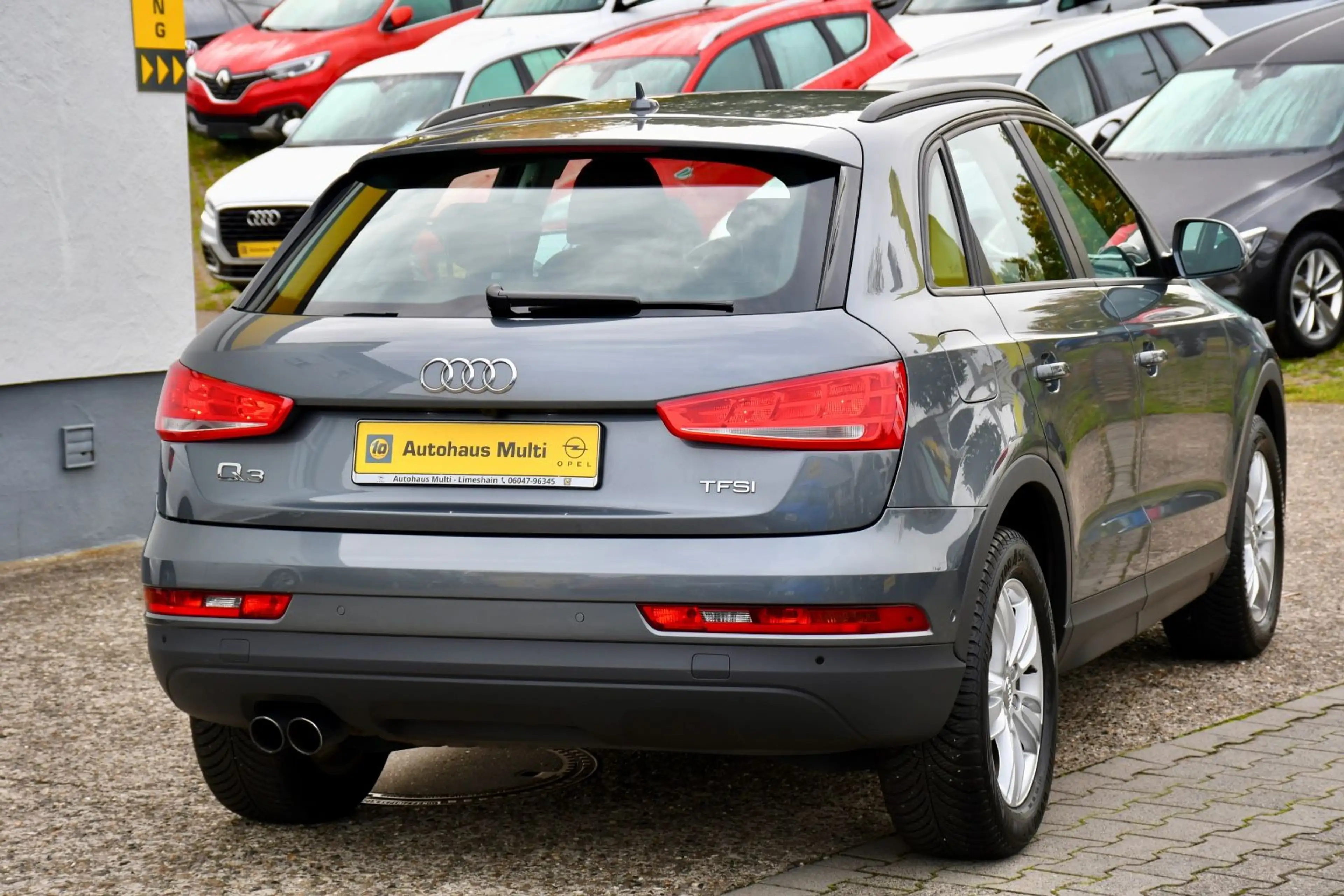 Audi Q3 Klima Navi Sitzheizung Kamera PDC ParkAssist — photo 7