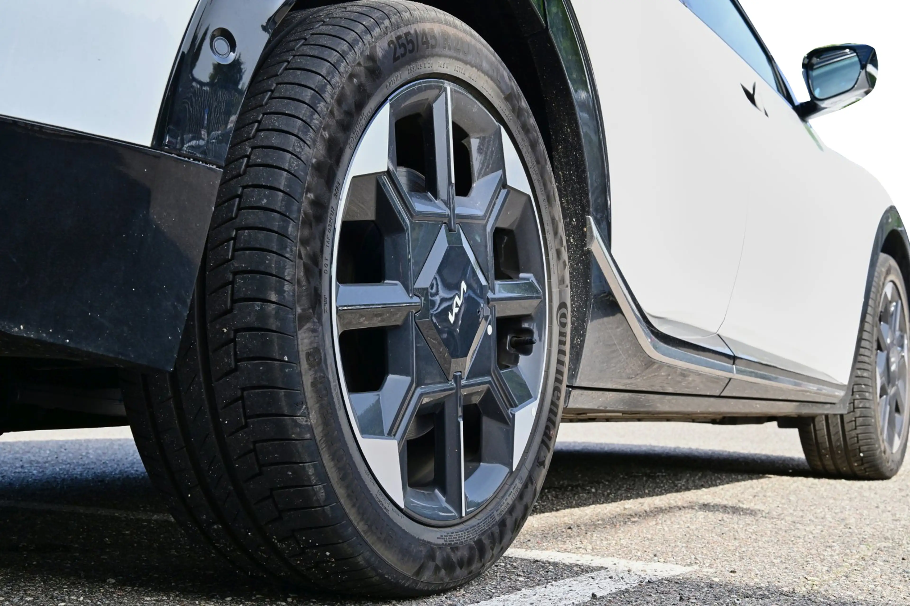 Kia EV6 Earth 2WD 84 kWh WP Dr-Wise Sound Des Com — photo 6