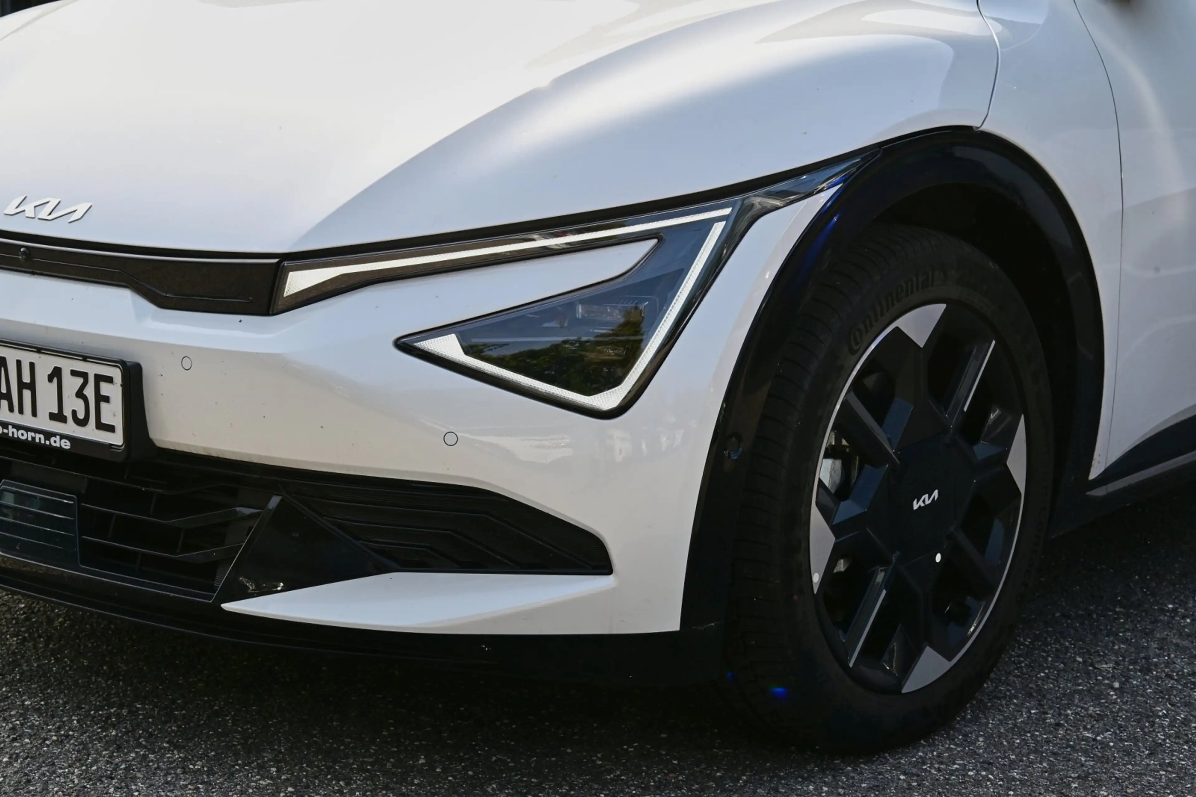 Kia EV6 Earth 2WD 84 kWh WP Dr-Wise Sound Des Com — photo 5
