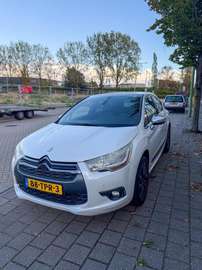 1.6 THP Sport Chic 200PK  (!)