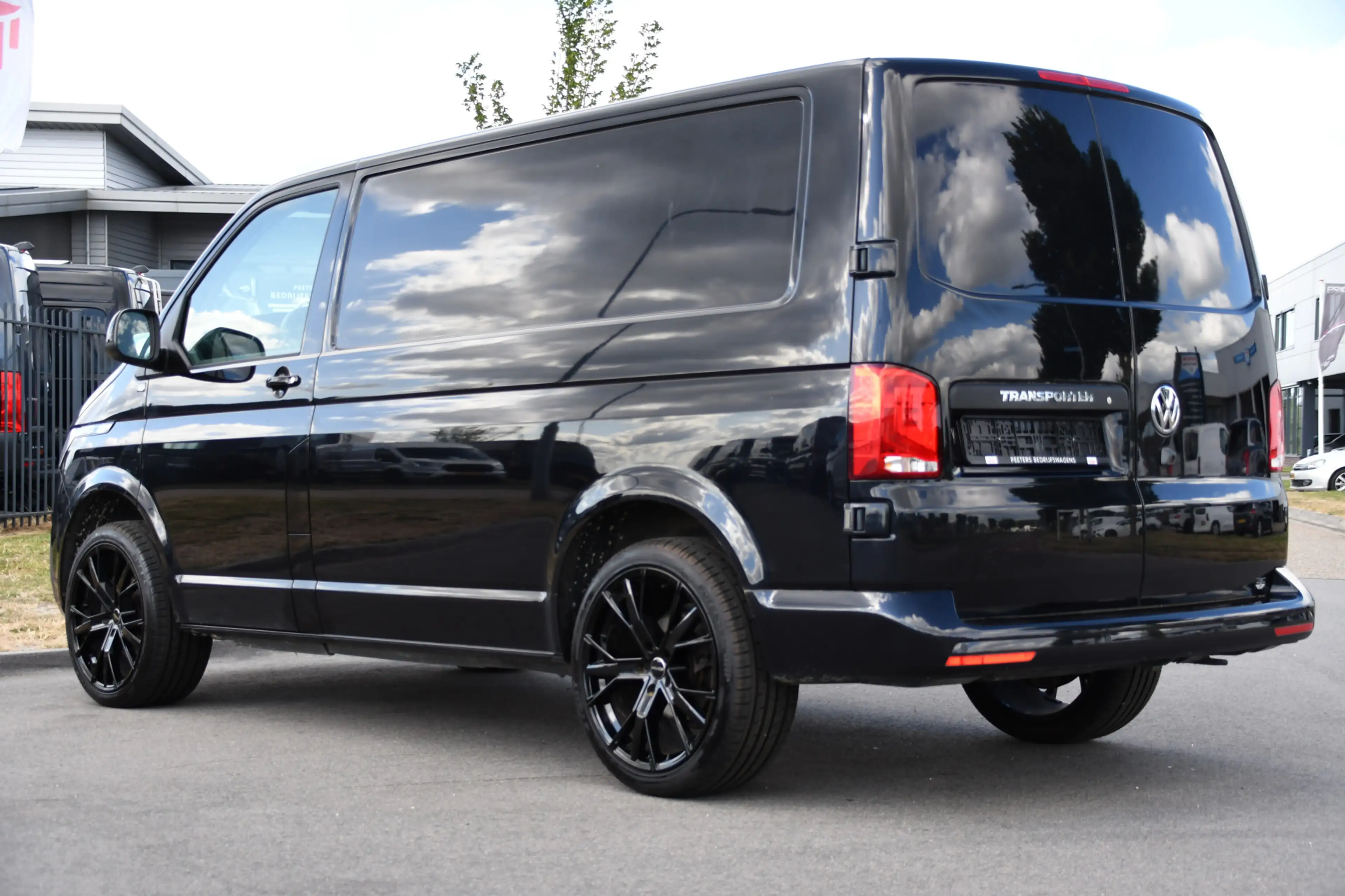 Volkswagen Transporter 2.0 TDI L1H1 30 Bulli Virtual, Adaptieve Cruise, C — photo 3