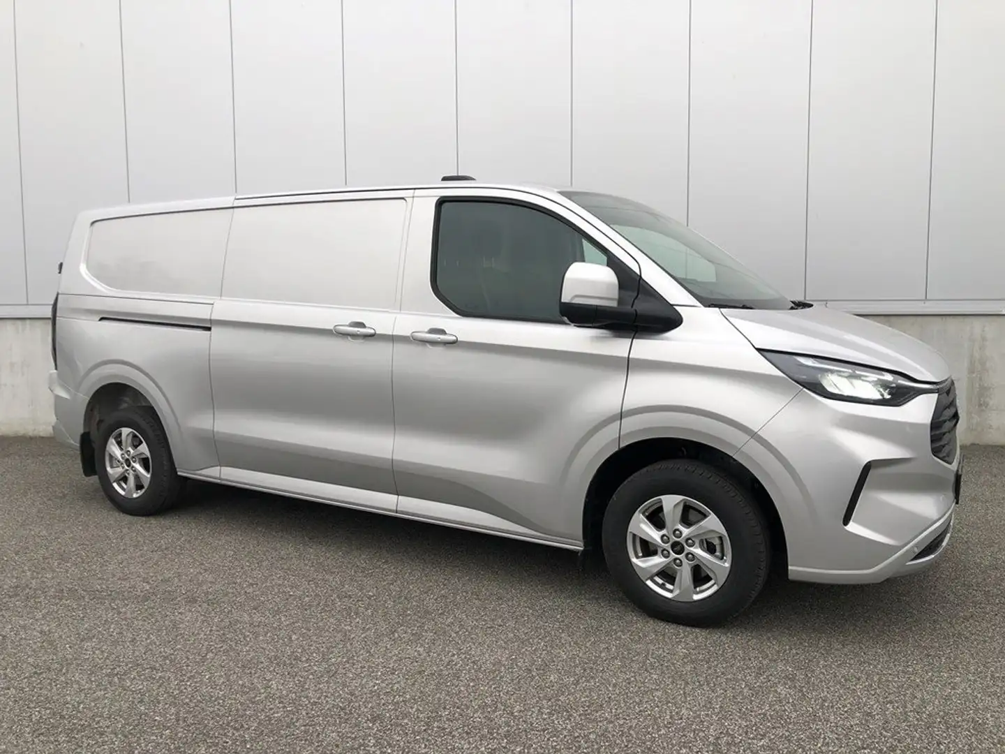 Ford Transit Custom Limited 300 L2 Zilver - 1