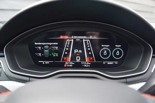 Audi RS5 view 4