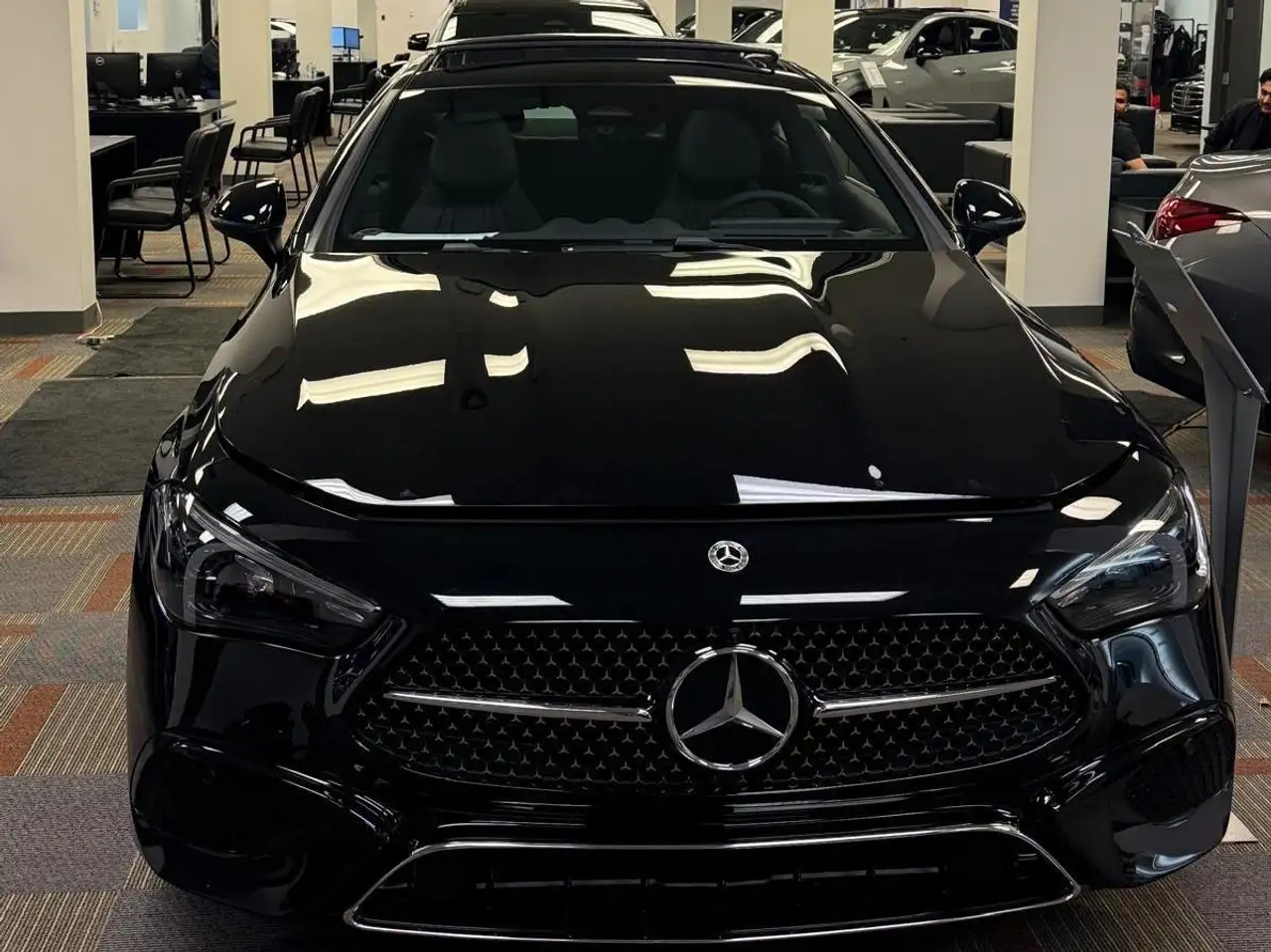 Mercedes-Benz CLE снимка Mercedes-Benz CLE