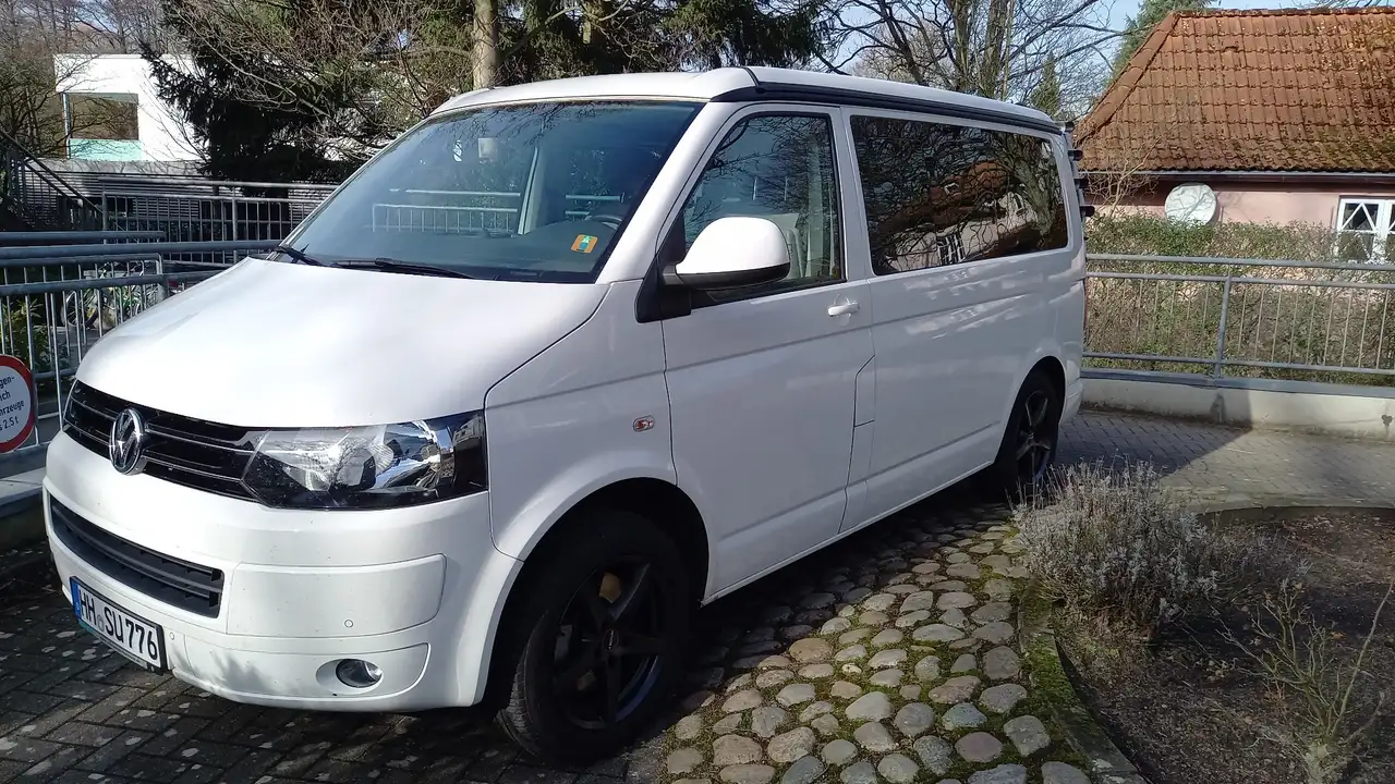 Volkswagen T5 California
