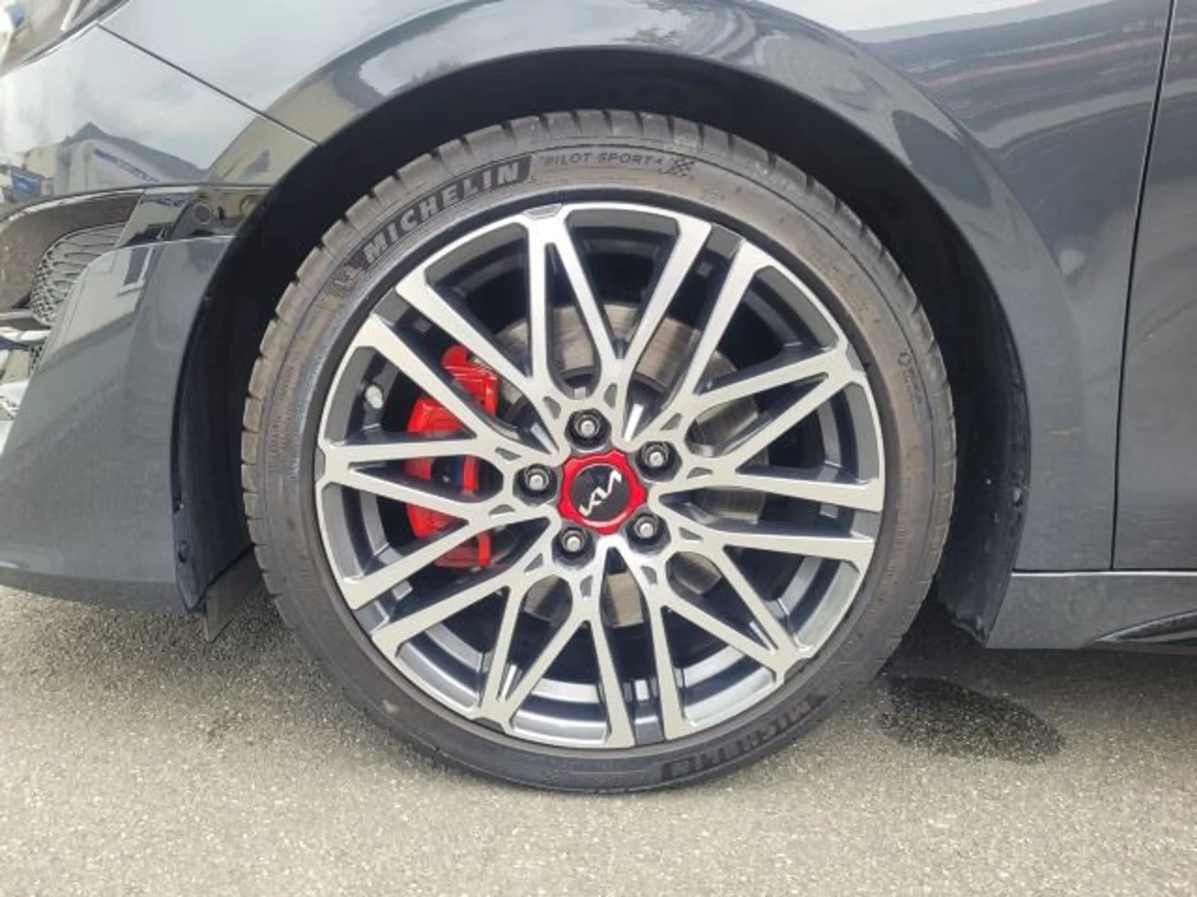 Kia Ceed / cee'd Ceed GT — photo 10