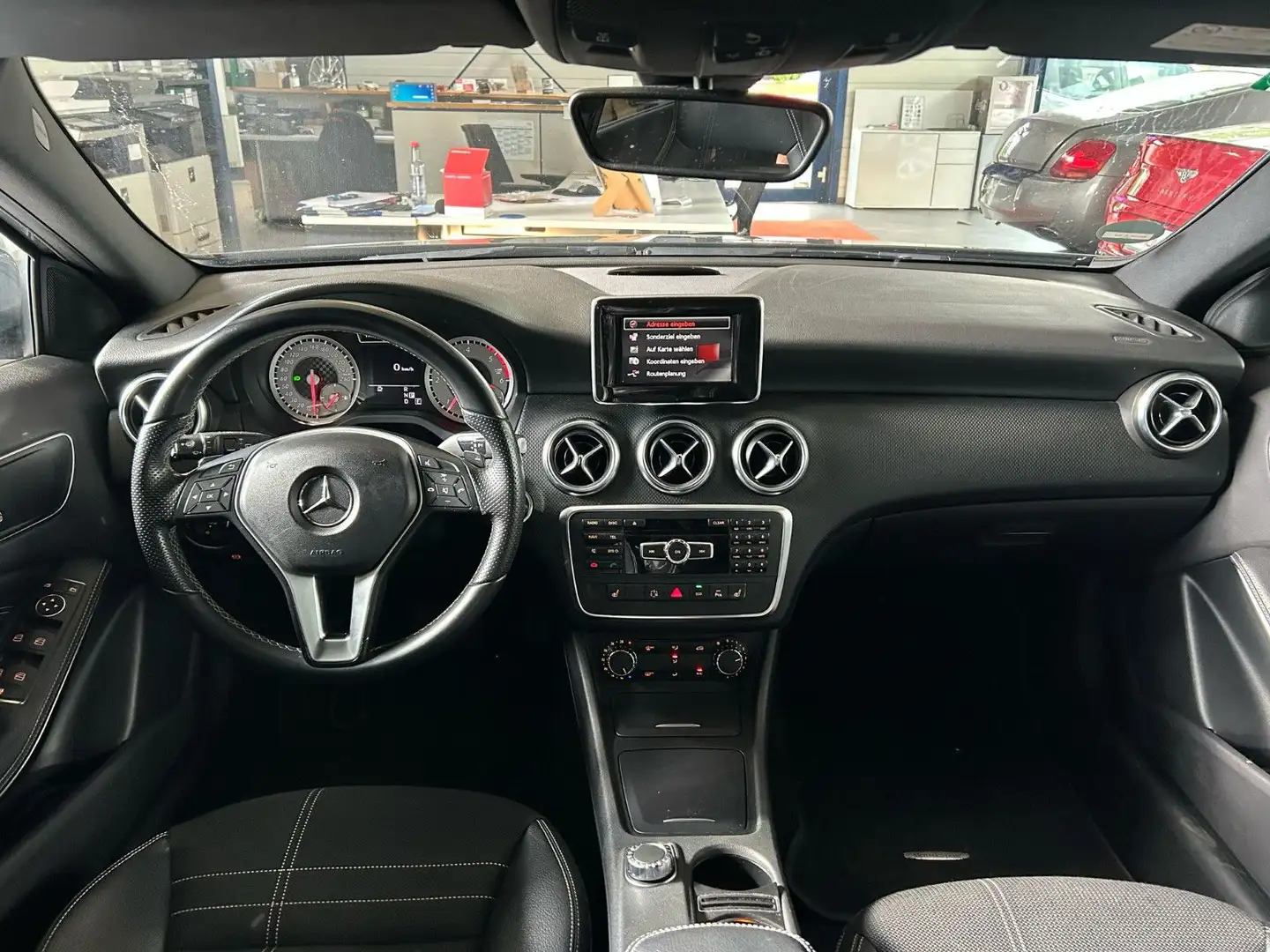 Mercedes-Benz A 200 CDI BlueEfficiency*NAVI*PDC*KLIMA*TEILLEDE Gri - 2