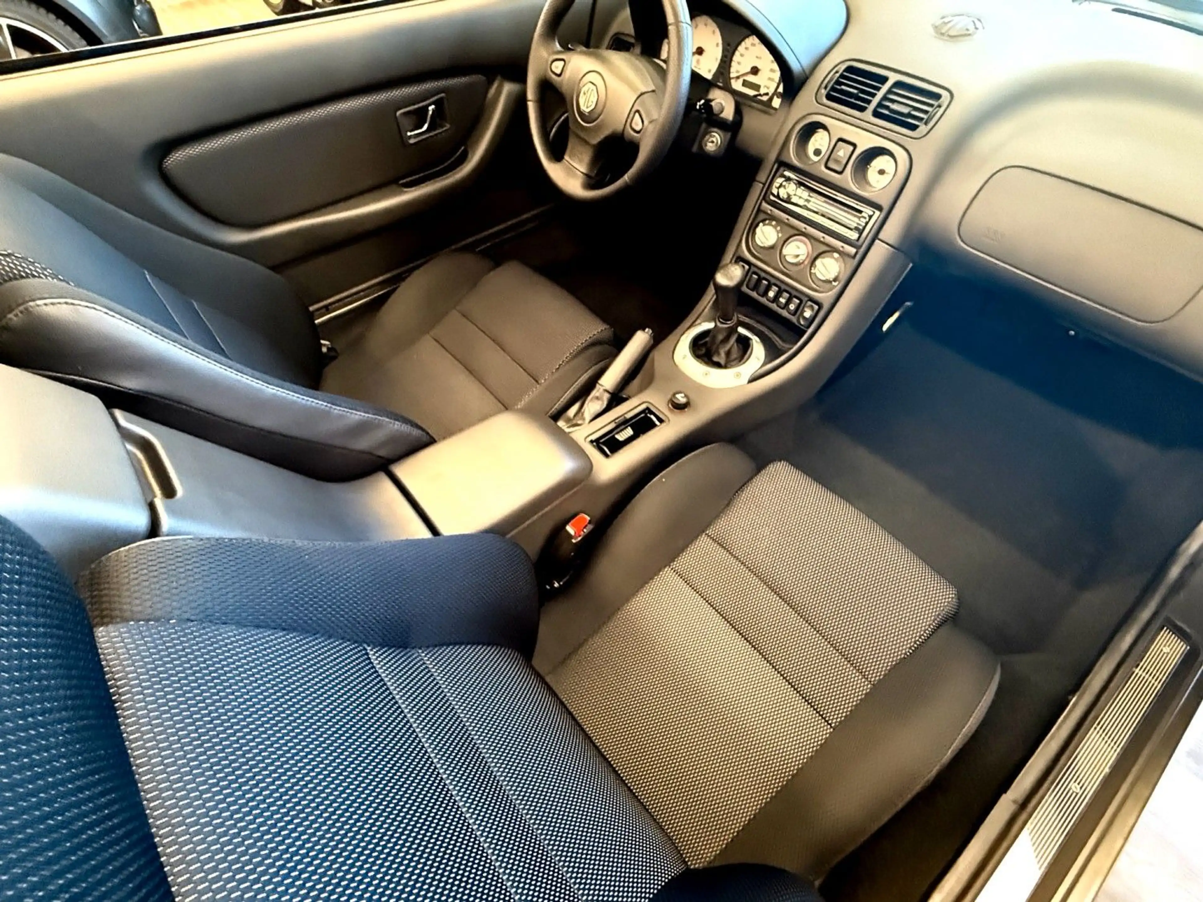 MG TF Cabrio Orig 16TKM Klima Alu Servo 1A Zustand — photo 11
