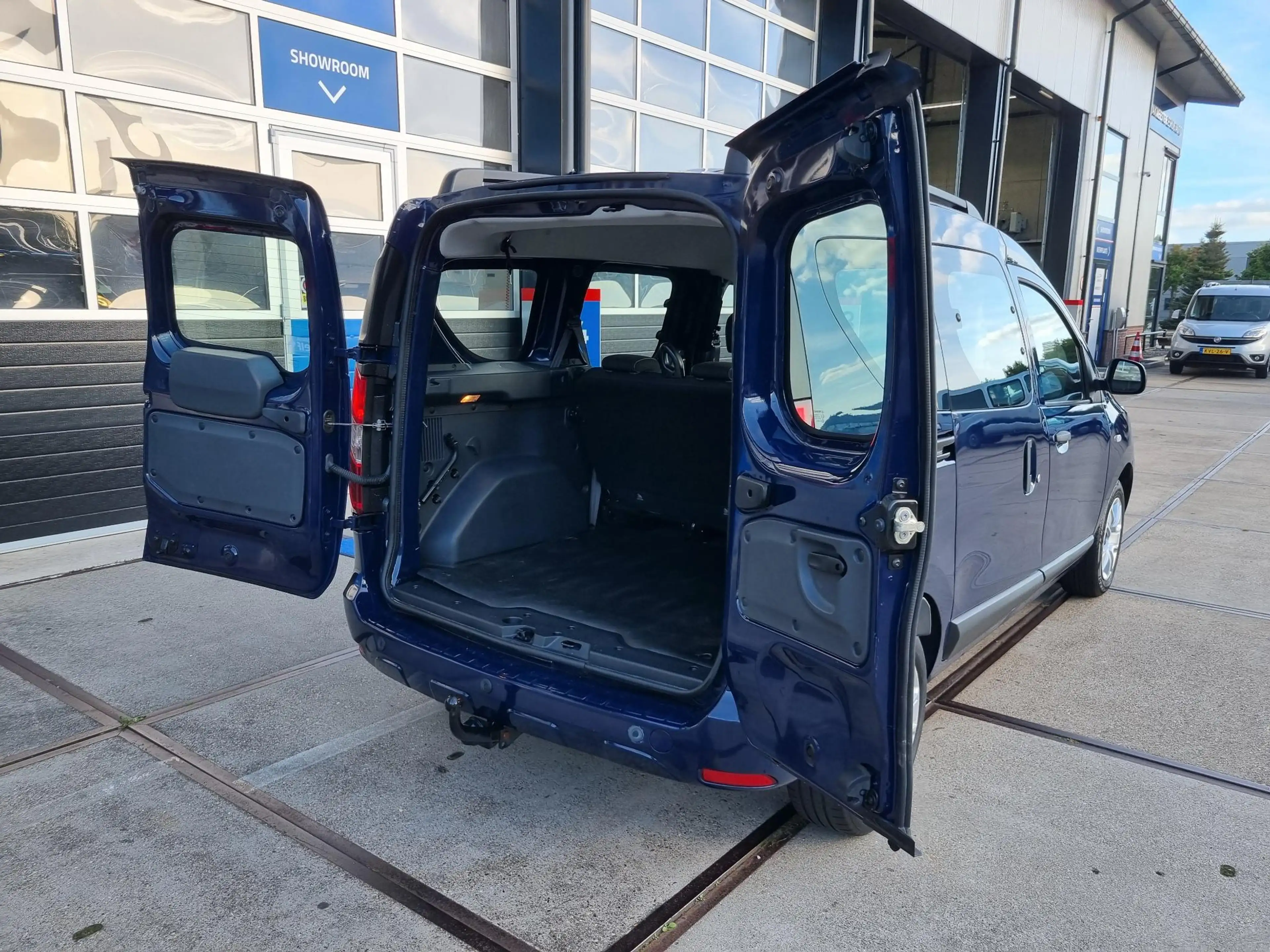 Dacia Dokker 1.2 TCe S&S Lauréate NAVI / CRUISE / TREKHAAK / PD — photo 13