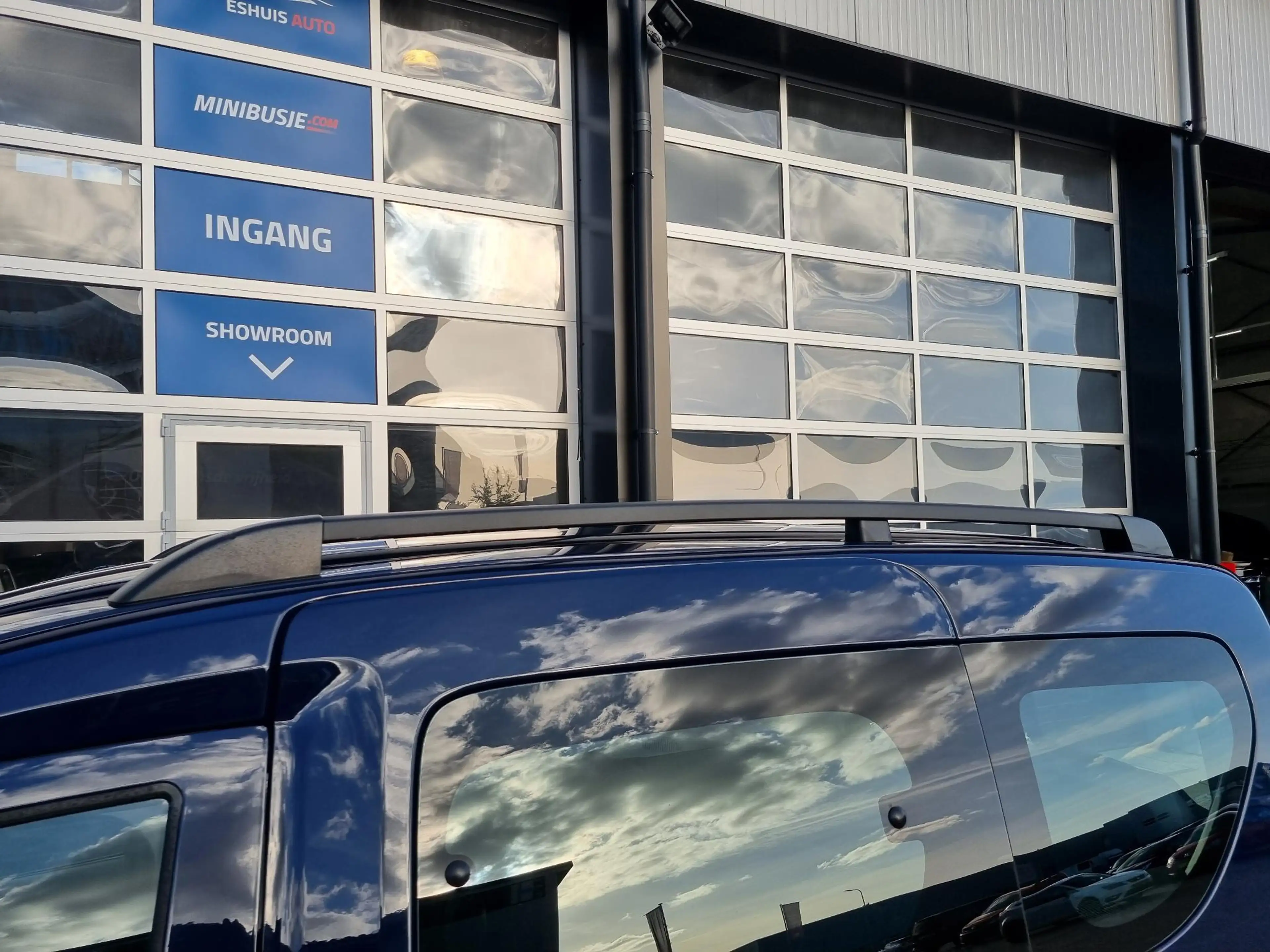 Dacia Dokker 1.2 TCe S&S Lauréate NAVI / CRUISE / TREKHAAK / PD — photo 15