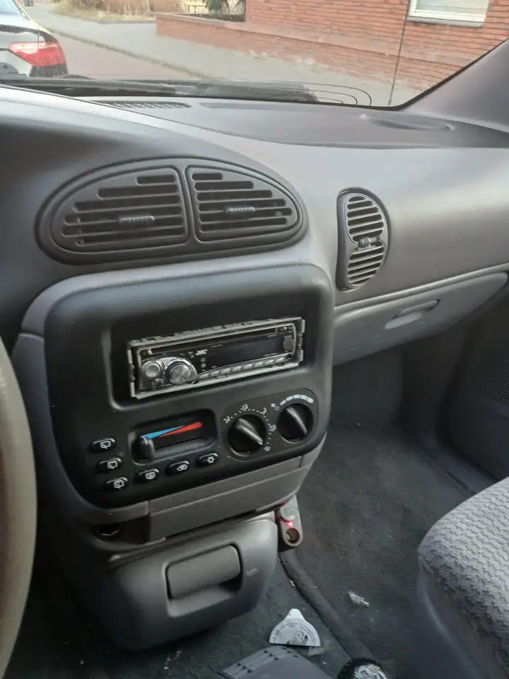 Chrysler Grand Voyager 2.4i SE 7p., foto 10