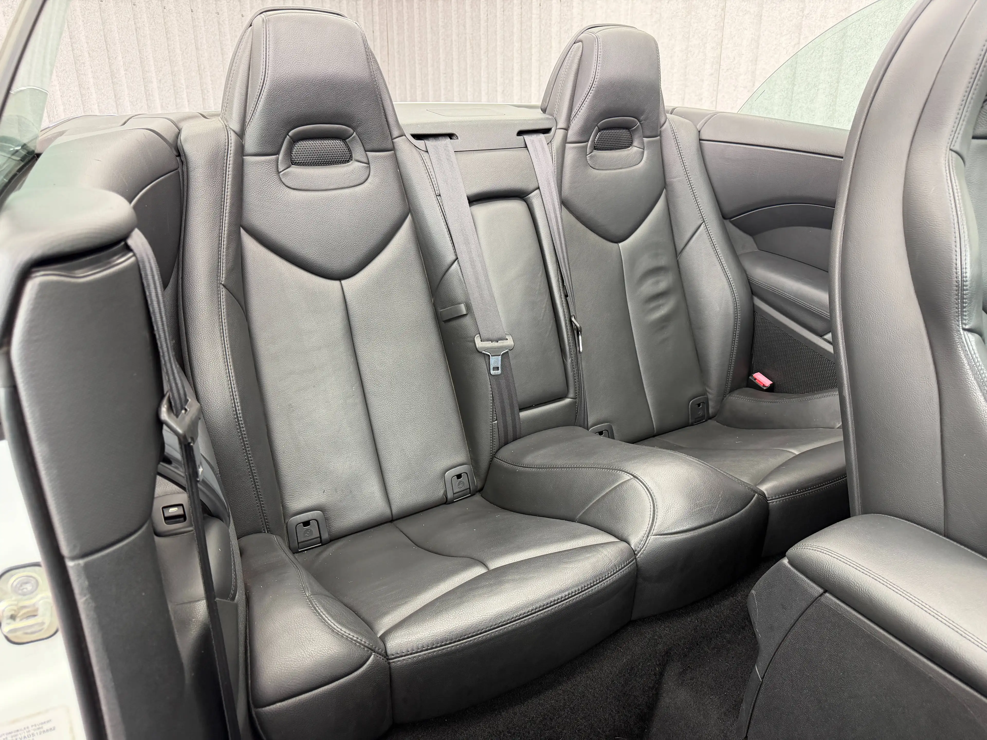 Peugeot 308 308CC Cabrio Automatik Leder JBL Tempo Navi LED PDC SHZ — photo 14