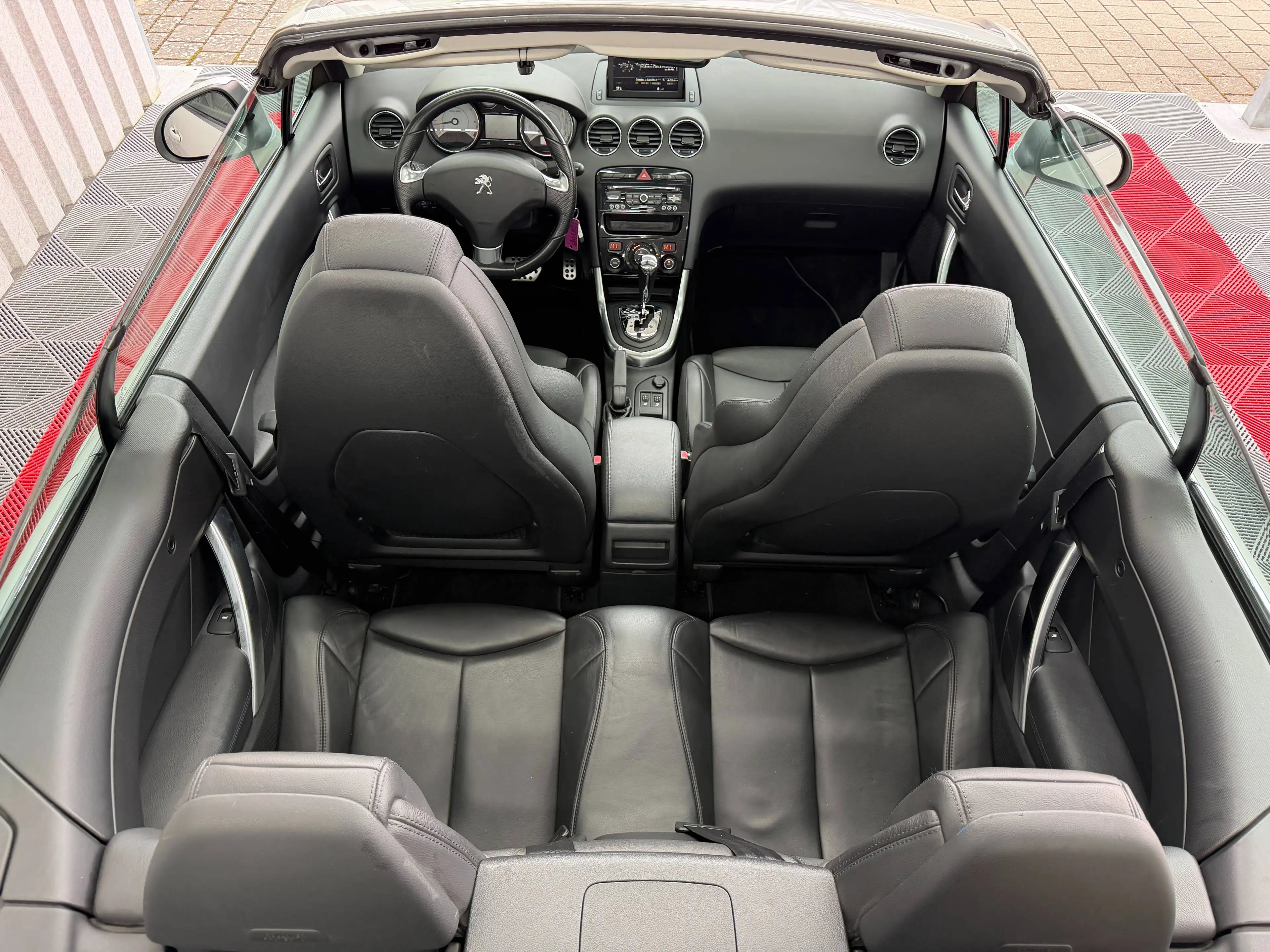 Peugeot 308 308CC Cabrio Automatik Leder JBL Tempo Navi LED PDC SHZ — photo 15