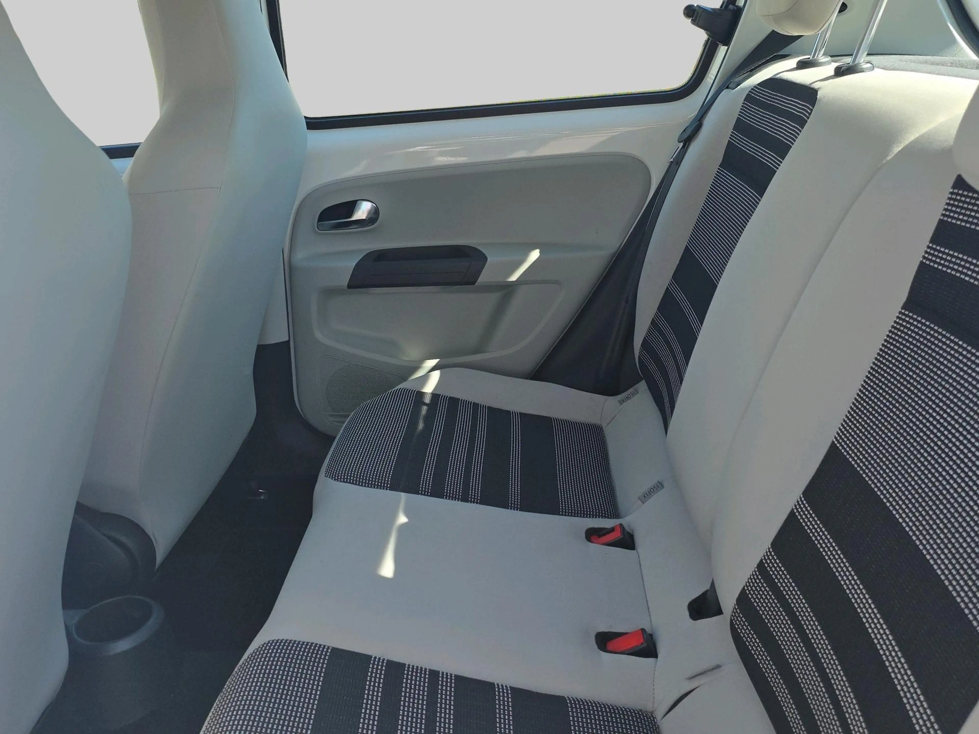 SEAT Mii 1.0 Style Chic — photo 6