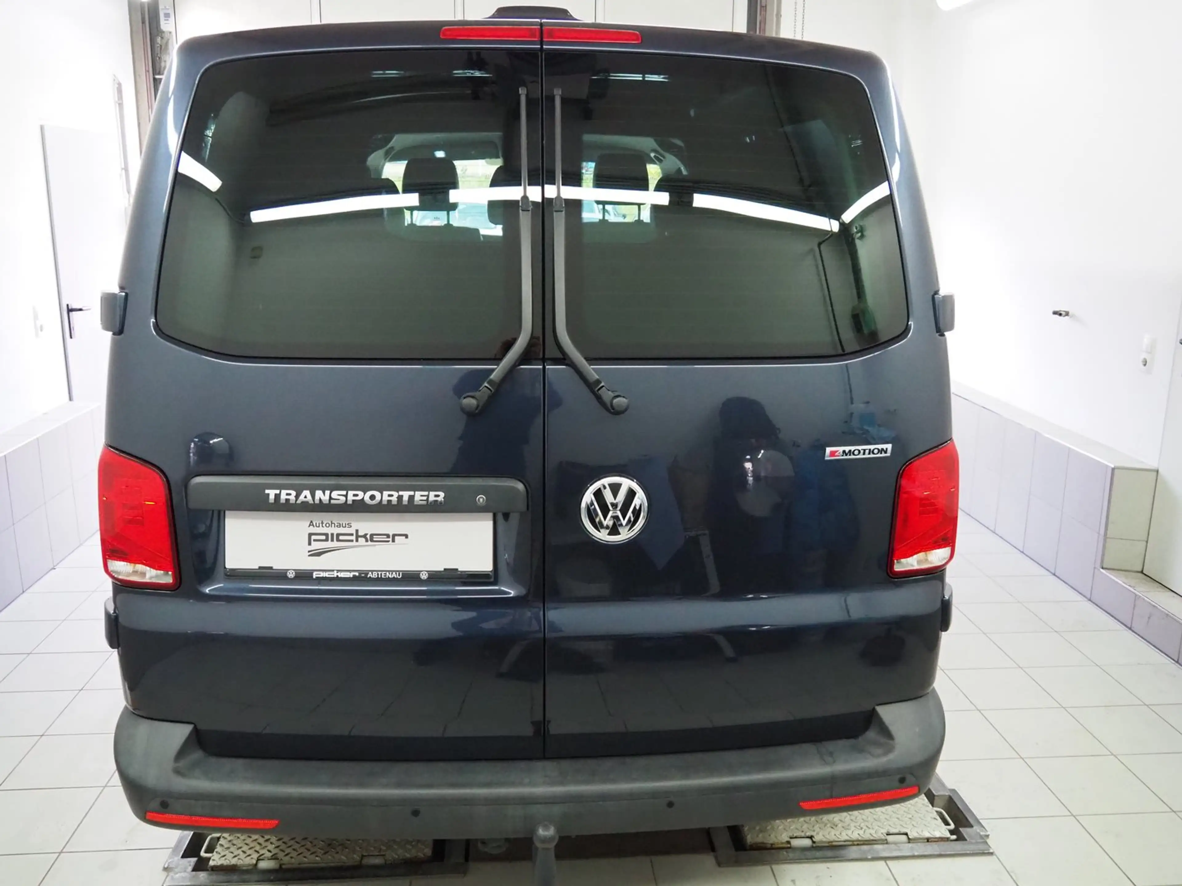 Volkswagen T6.1 Transporter VW Transporter Doka-T6.1 Kastenwagen TDI 4MOTION — photo 5