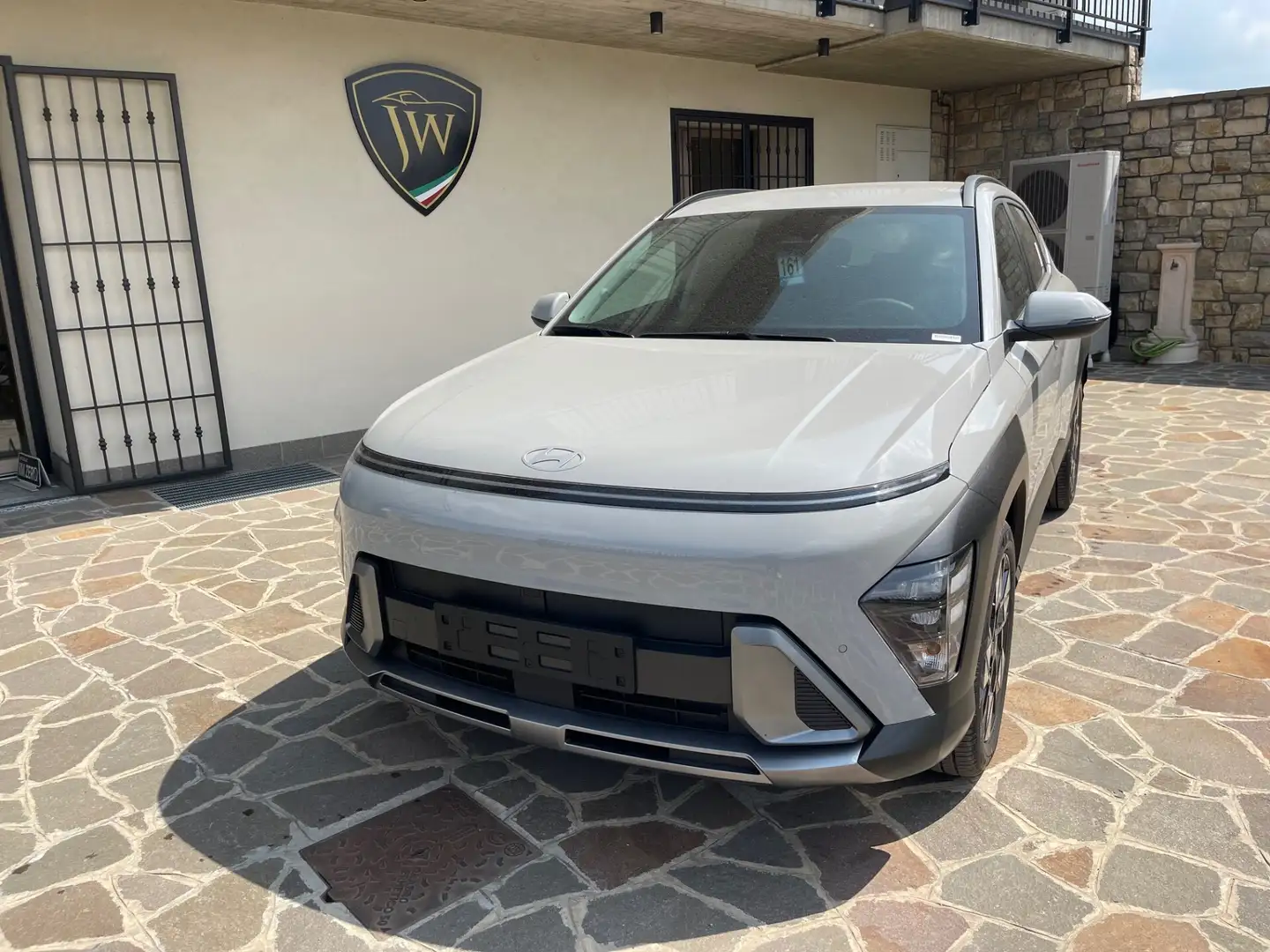 Hyundai KONA HEV 1.6 DCT Business Gris - 2