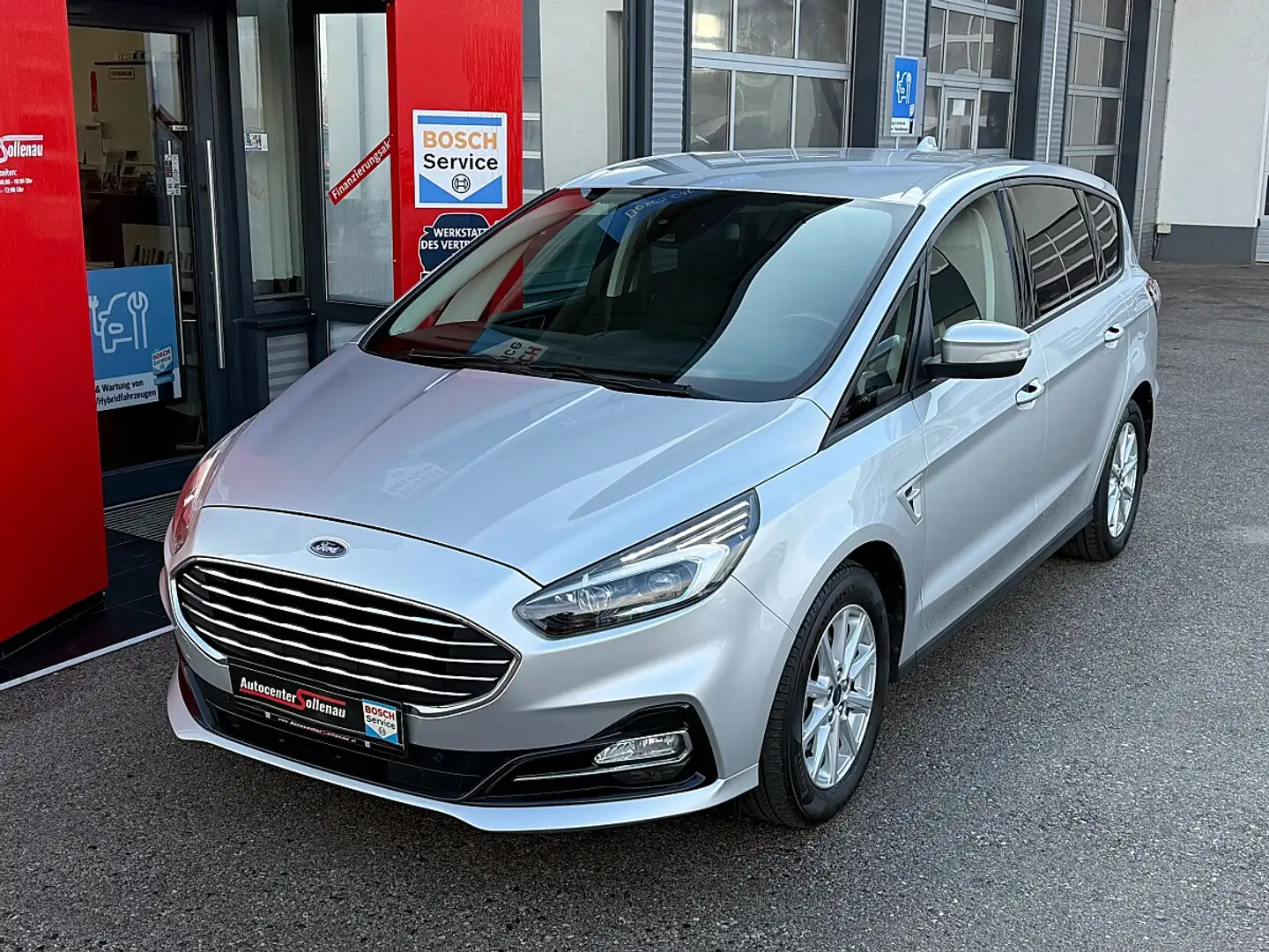 Ford S-Max S-MAX Trend 2,0 EcoBlue Aut. Silber - 2