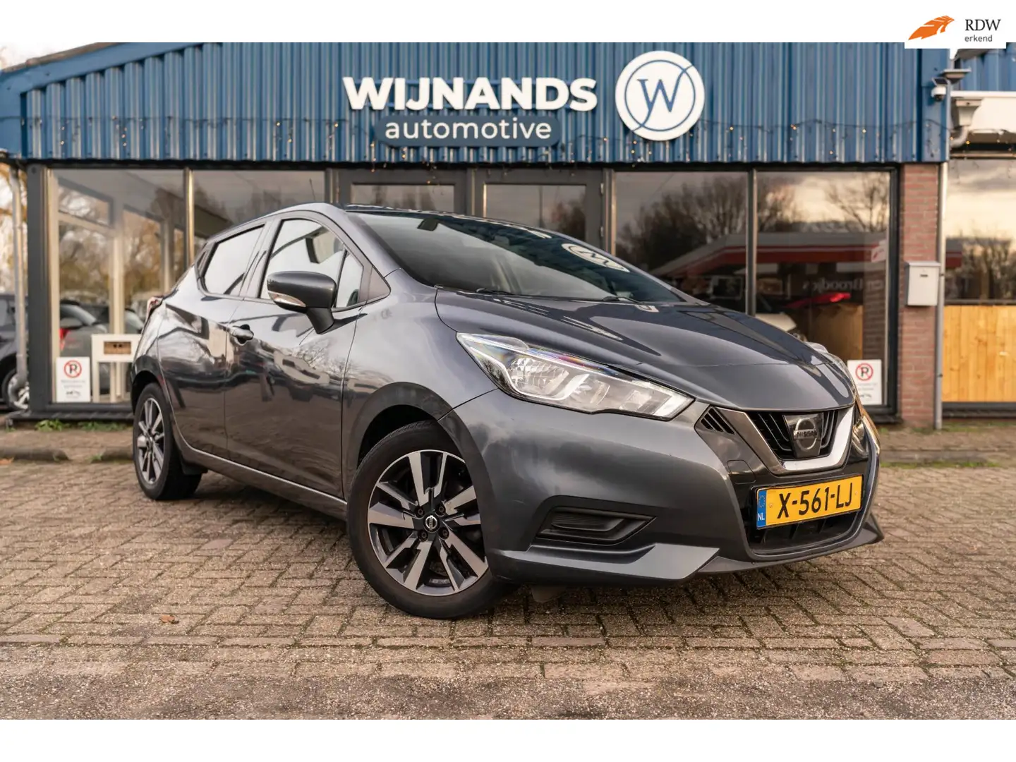 Nissan Micra 1.0L Visia+ Cruise Multimedia Lichtmetaal Led Grijs - 1