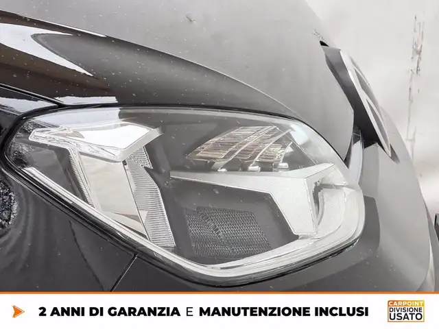 Volkswagen Up! view 14