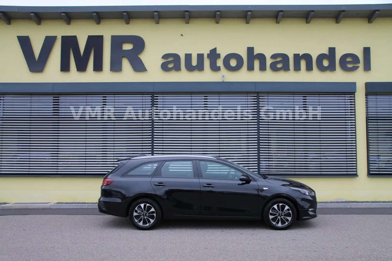Kia Ceed SW / cee'd SW 1.5 T-GDi  SPIN *Navi*Kamera* Schwarz - 1