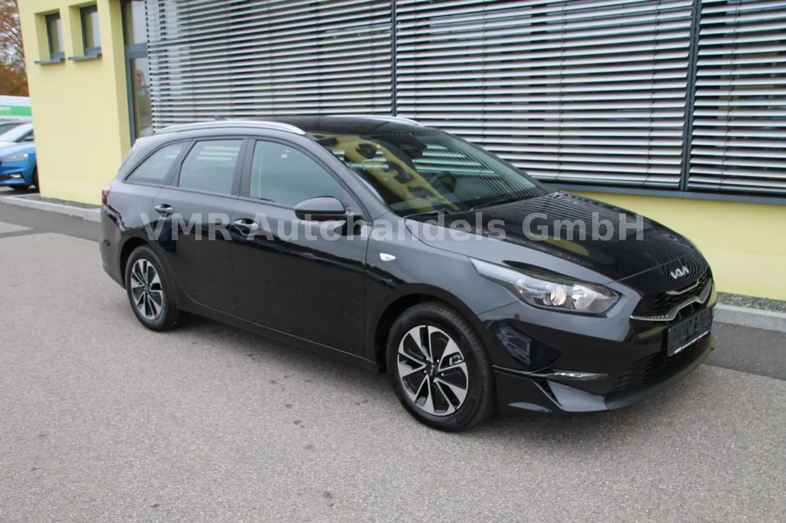 Kia Ceed SW / cee'd SW 1.5 T-GDi  SPIN *Navi*Kamera* Schwarz - 2