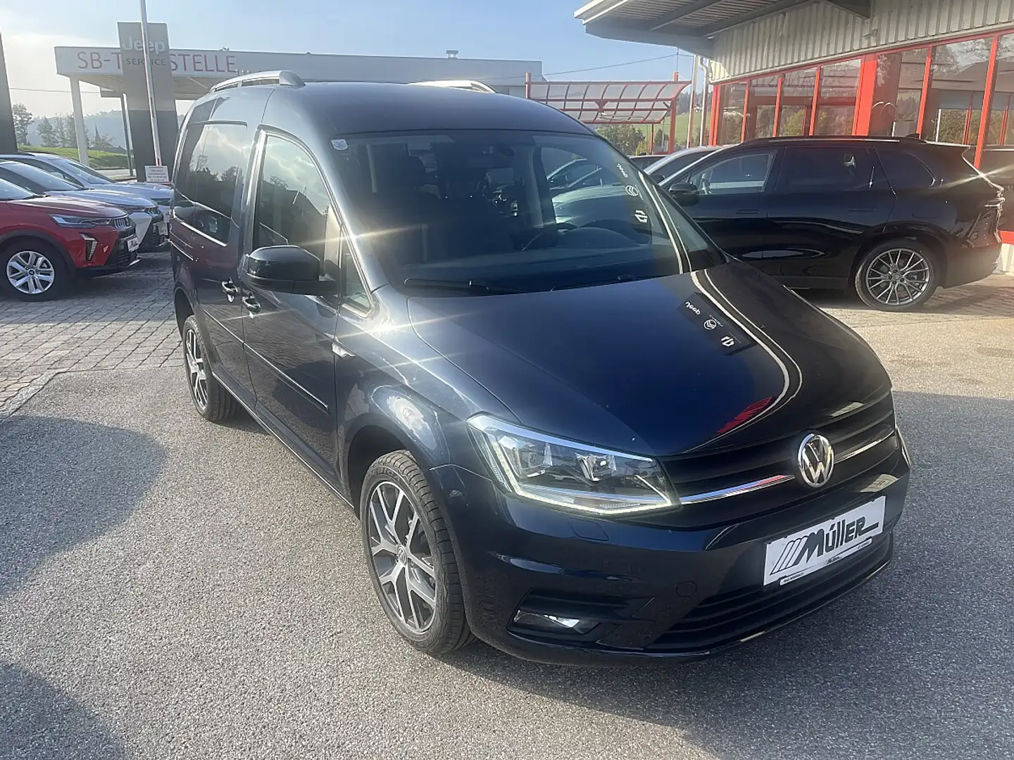 Volkswagen Caddy Kombi Austria 2,0 TDI 4MOTION DSG Blau - 2