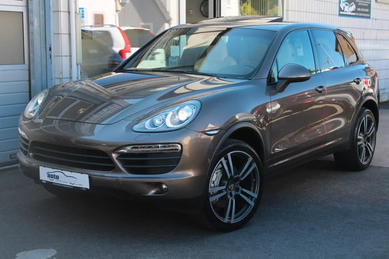 Porsche Cayenne S 4.8 V8 Bi-Xenon*Schiebedach*Burmester Brun - 2