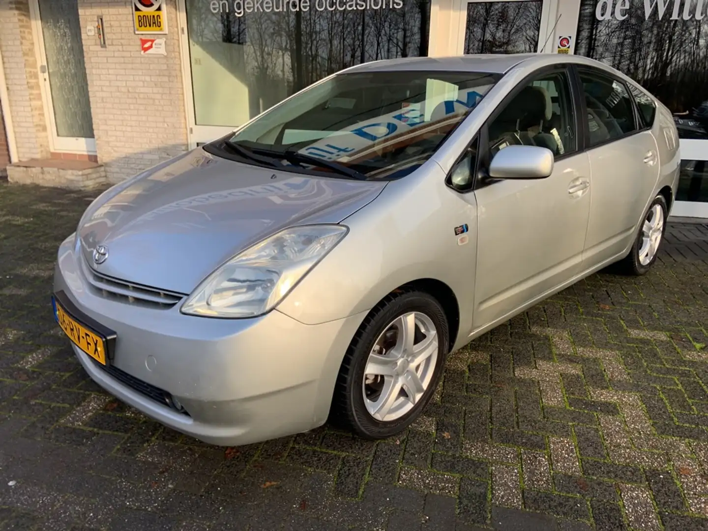 Toyota Prius 1.5 VVT-i Licht metaal/Climate controle/Startstop Gri - 1