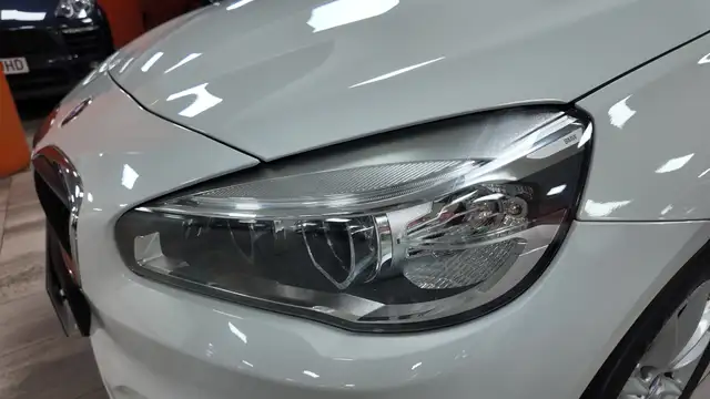 BMW 2 Series view 10
