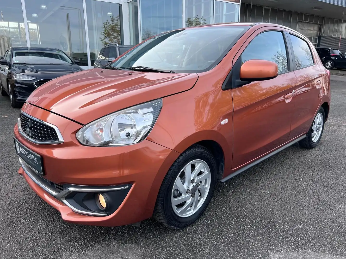 Mitsubishi Space Star Intro Edition+Automatik Portocaliu - 1