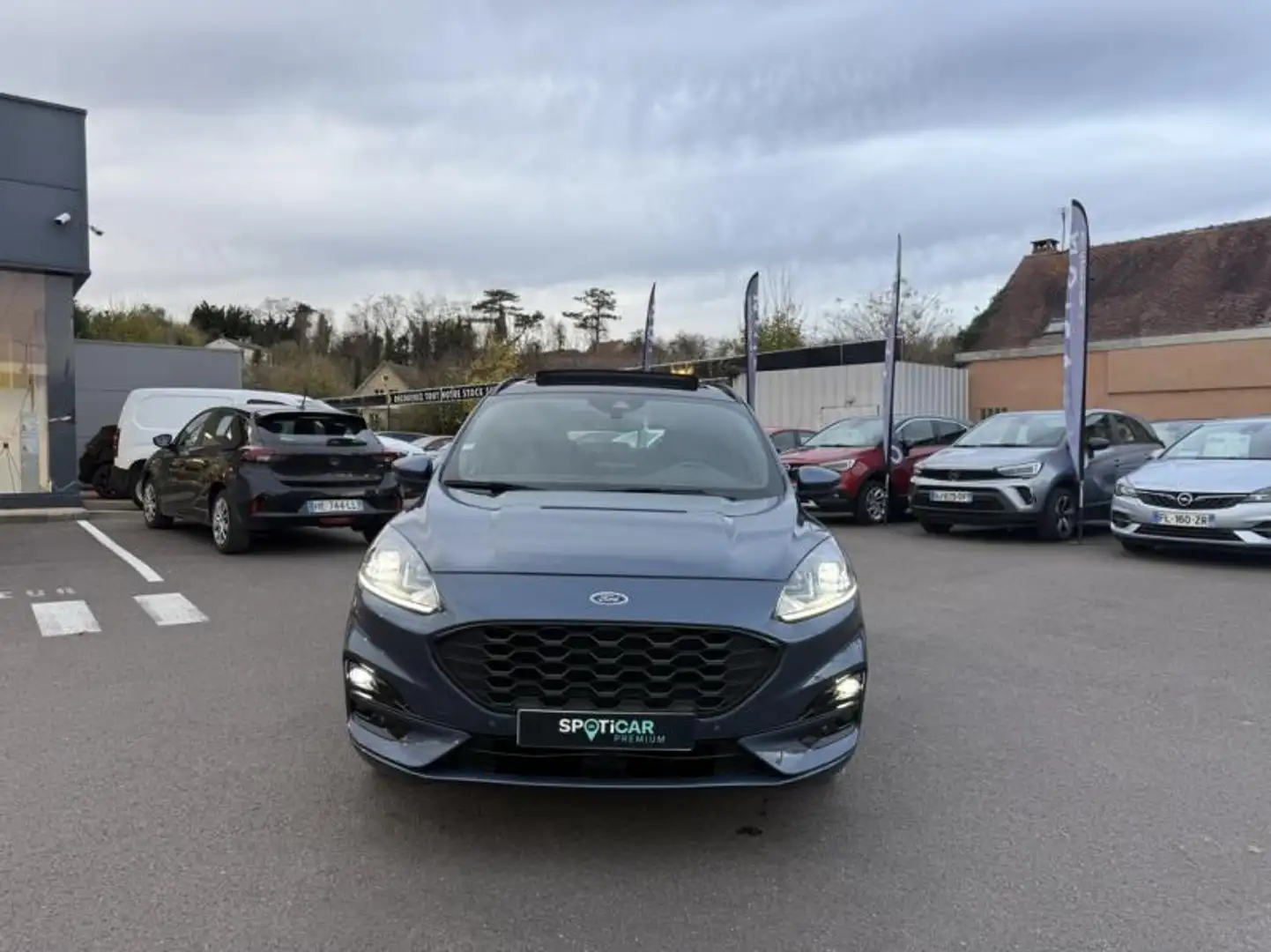 Ford Kuga 1.5 EcoBlue 120ch ST-Line Bleu - 2