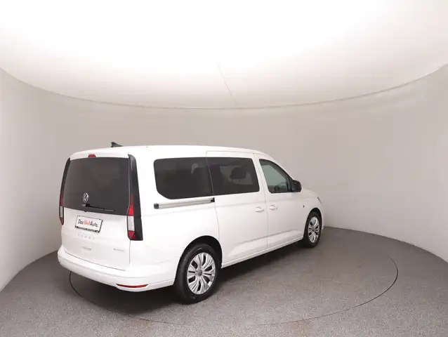 Volkswagen Caddy view 4