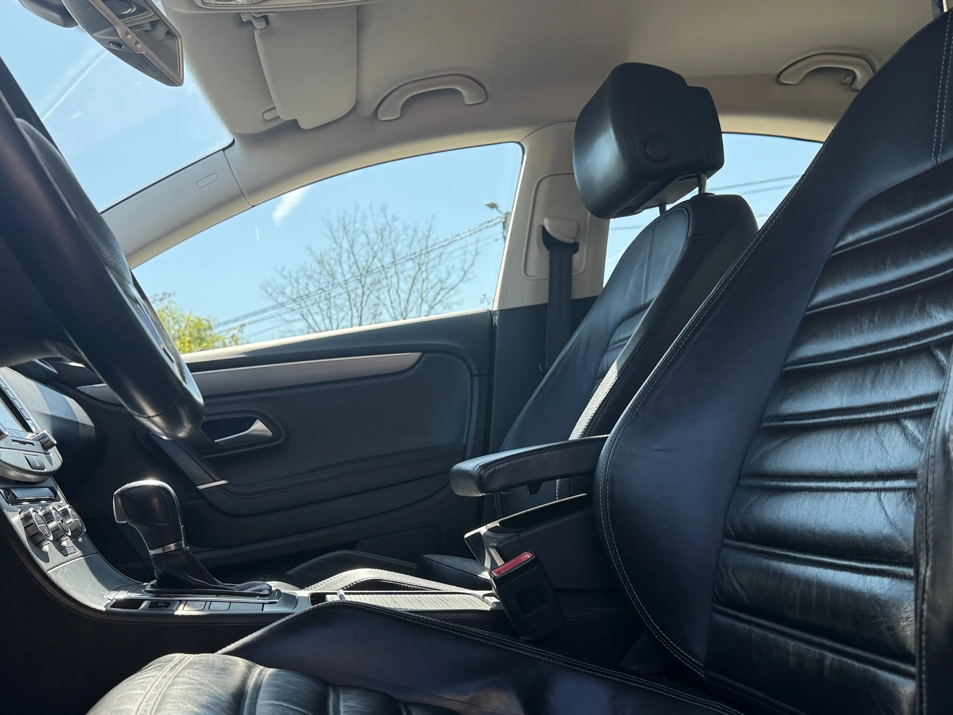 Volkswagen CC 2.0 CR TDi BMT DSG//AUTO//CUIRE//CRUISE//Bluetooth — photo 8