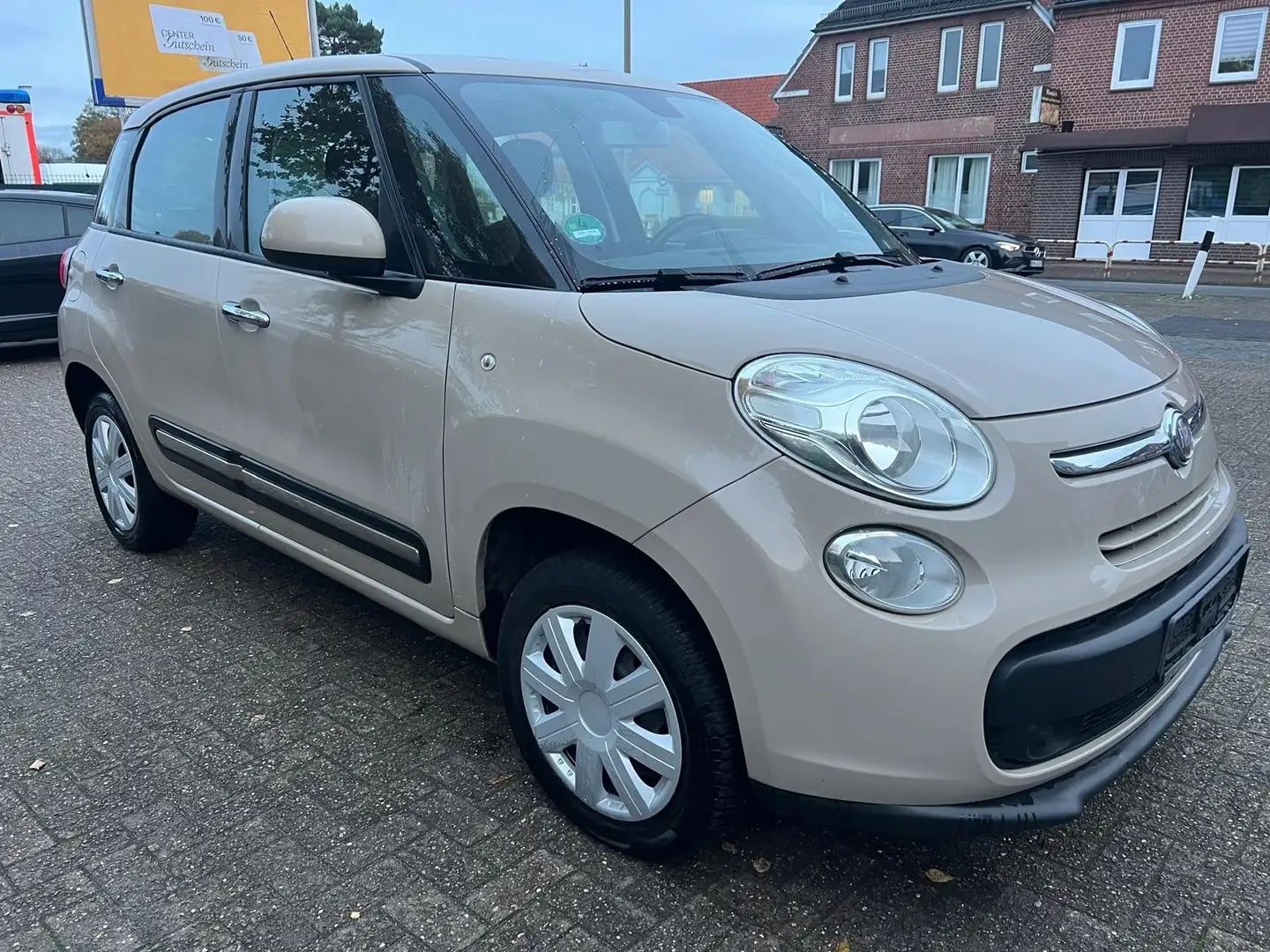 Fiat 500L 0,9 Erdgas  Benzin Beige - 1