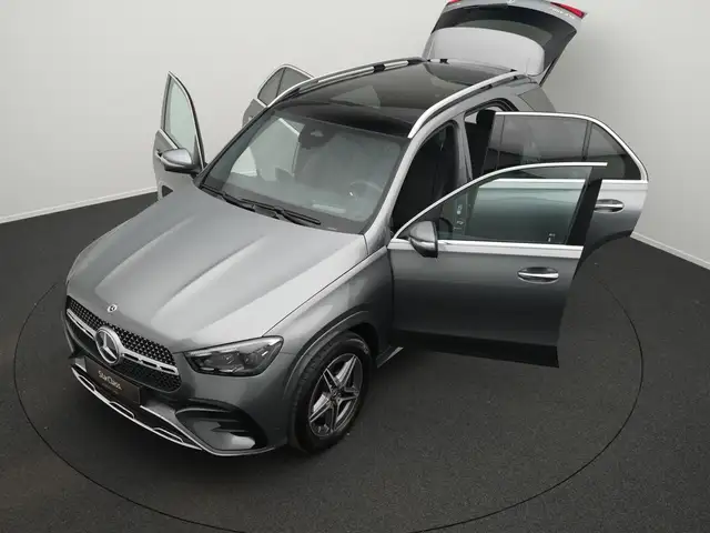 Mercedes-Benz 450 view 14