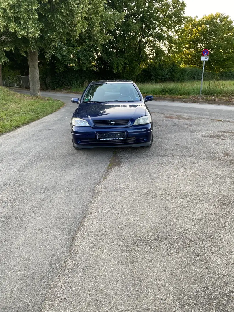 Opel Astra 1.6 Comfort Bleu - 1