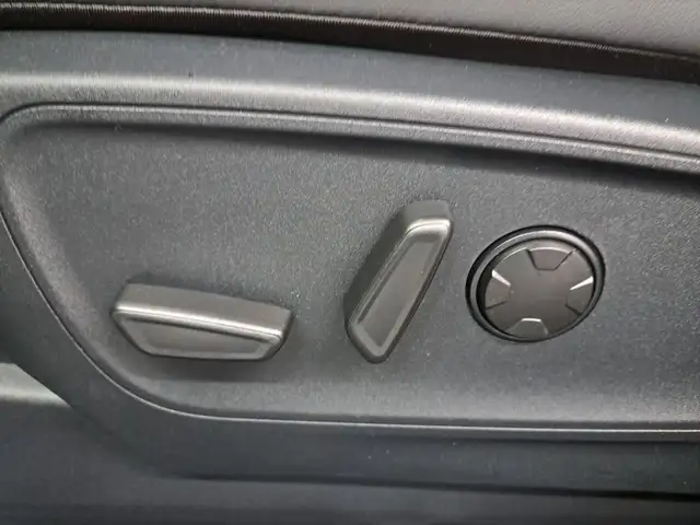 Ford Kuga view 10