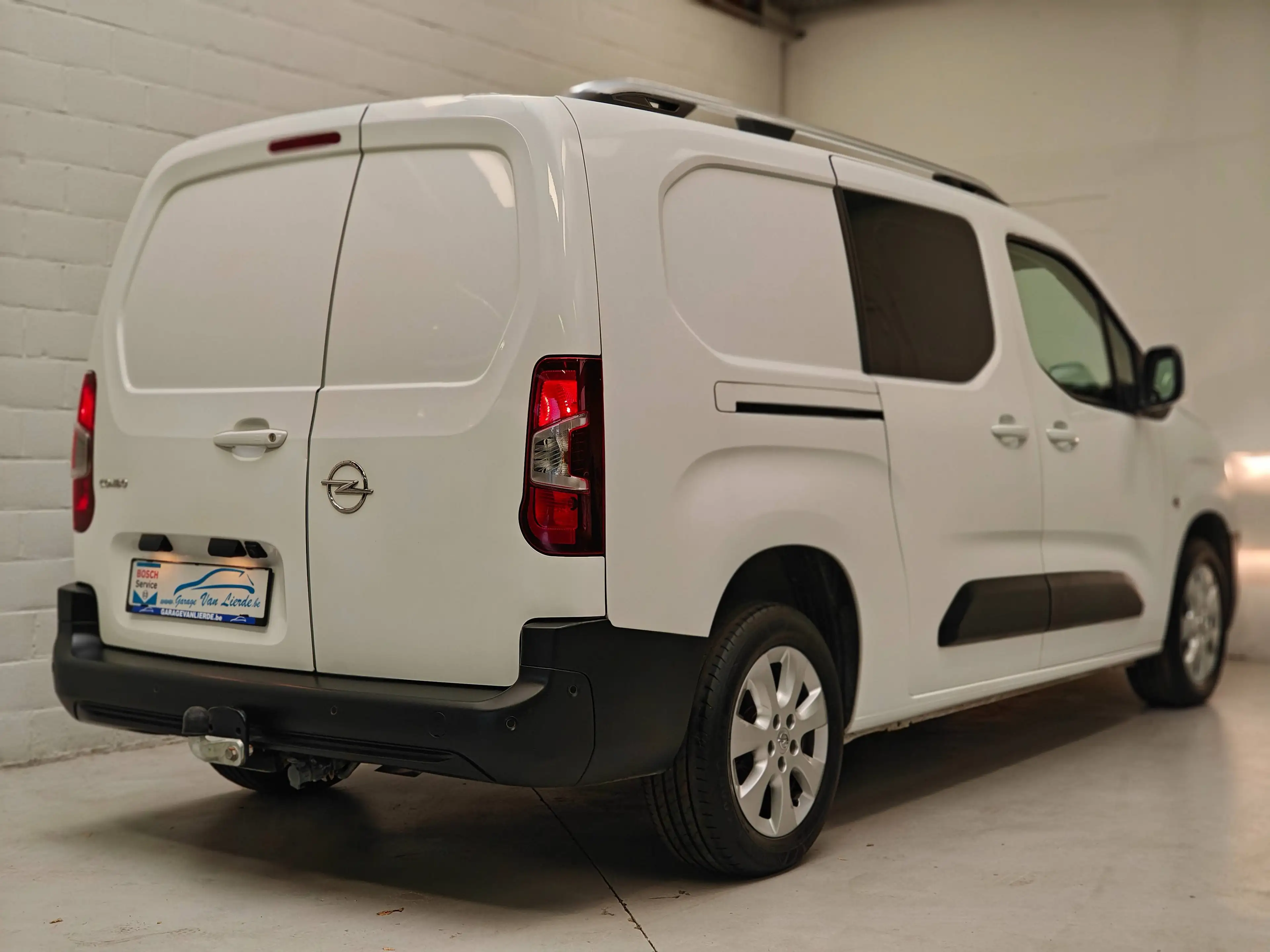 Opel Combo Cargo 1.5 TD Blue L2H1 XL S/S - 131pk - Trekhaak - Mirror Link — photo 3