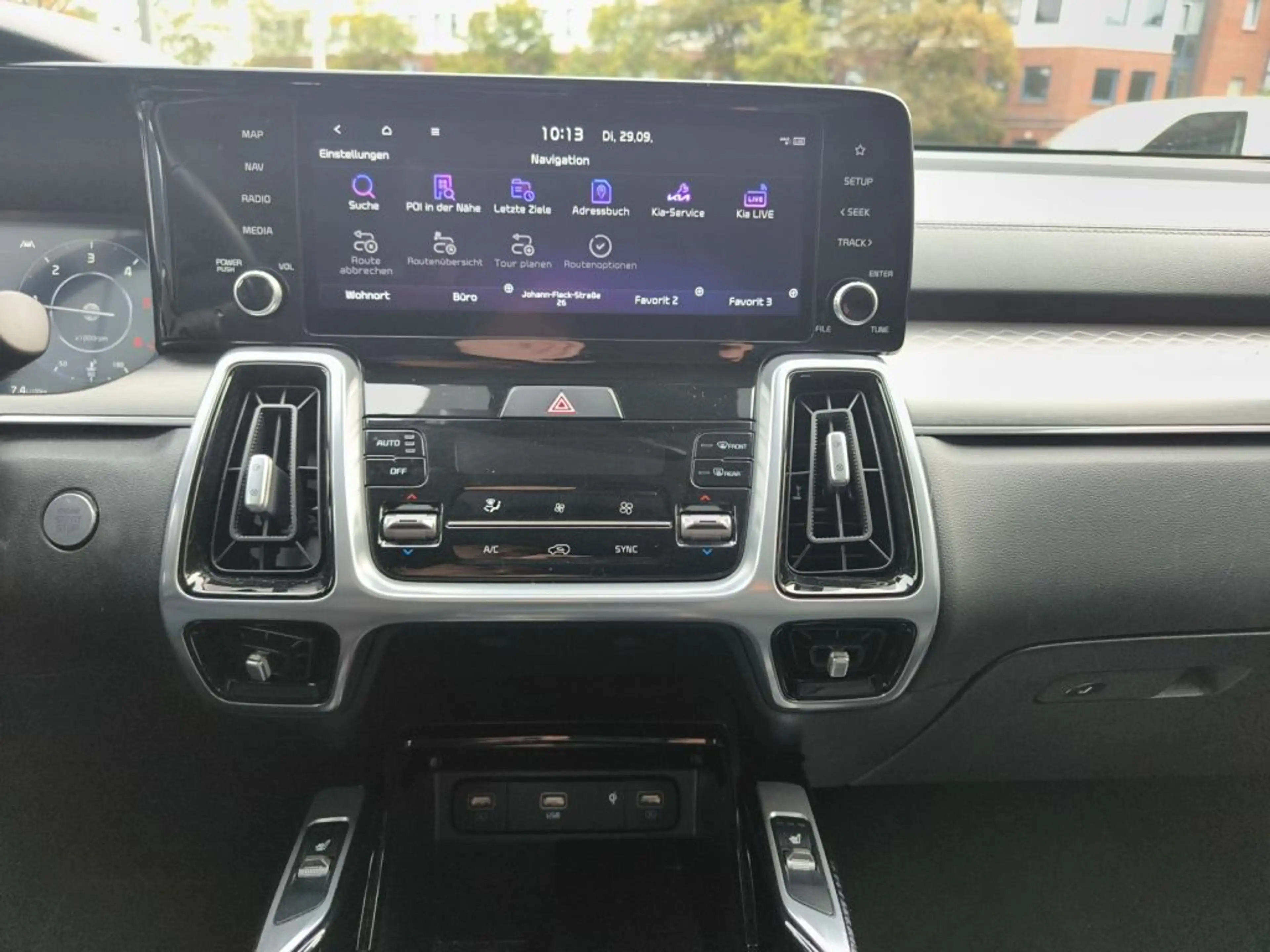 Kia Sorento 2.2 CRDi DCT8 AWD Spirit Drive — photo 14