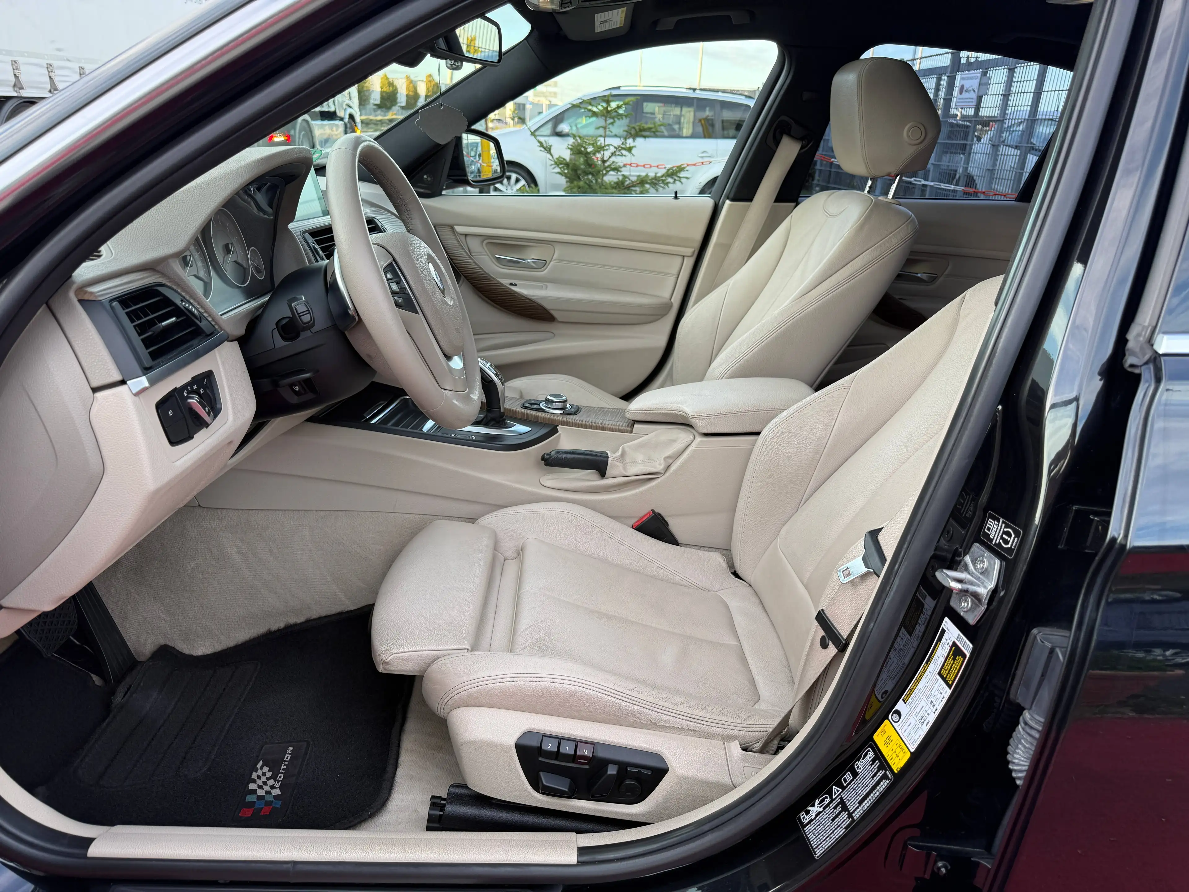 BMW 335 335i xDrive Aut. Sport Line *2-HAND*119.000KM*LEDER* — photo 12
