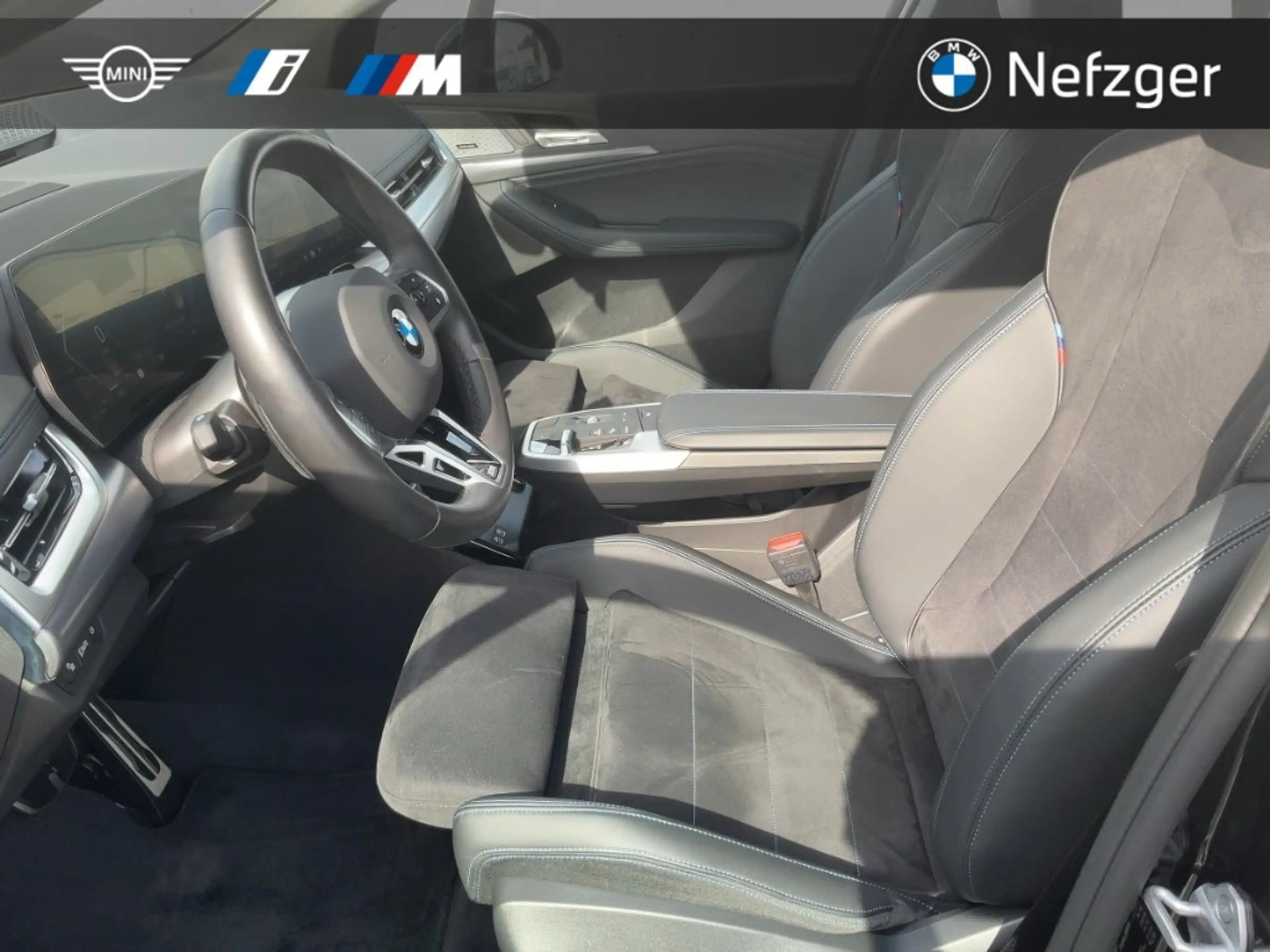 BMW 223 Active Tourer i xDrive M Sport HUD Pano AHK — photo 8