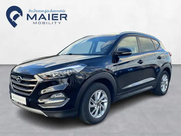 Hyundai TUCSON 2WD Style Navi- AHK-Klimaaut.- Temp-