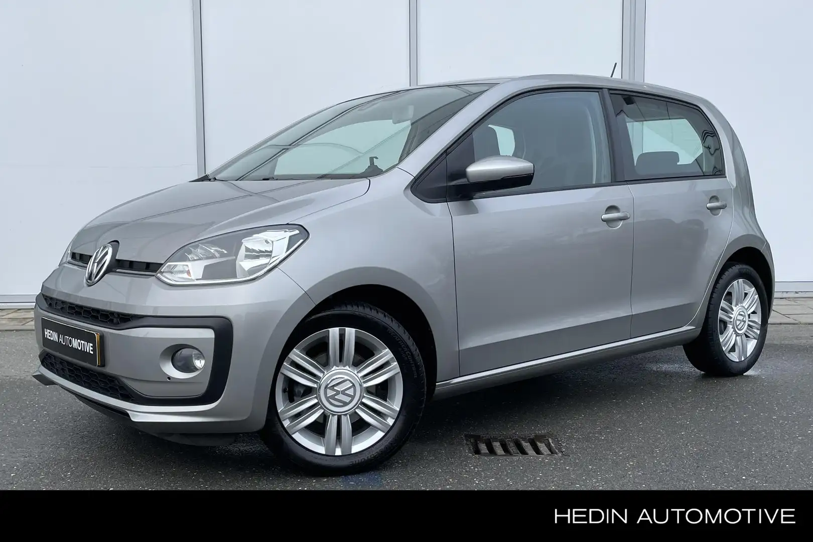 Volkswagen up! 1.0 BMT high up! | Airco | Cruise Control | Blueto Gris - 1