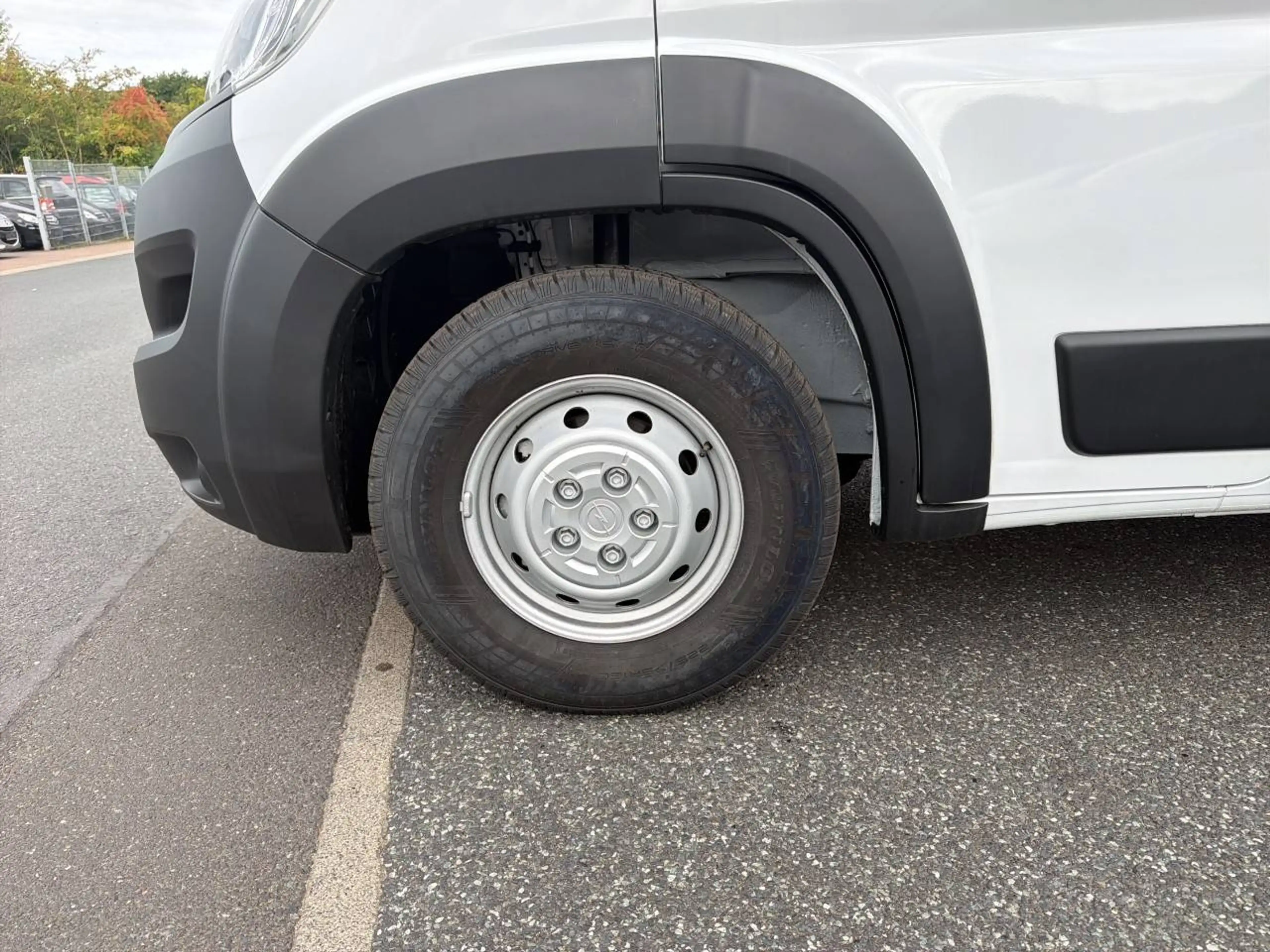 Opel Movano Movano 2.2 BlueHDi L4H2 2WD VA verstärkt Einparkhilfe Sitzheizung — photo 11