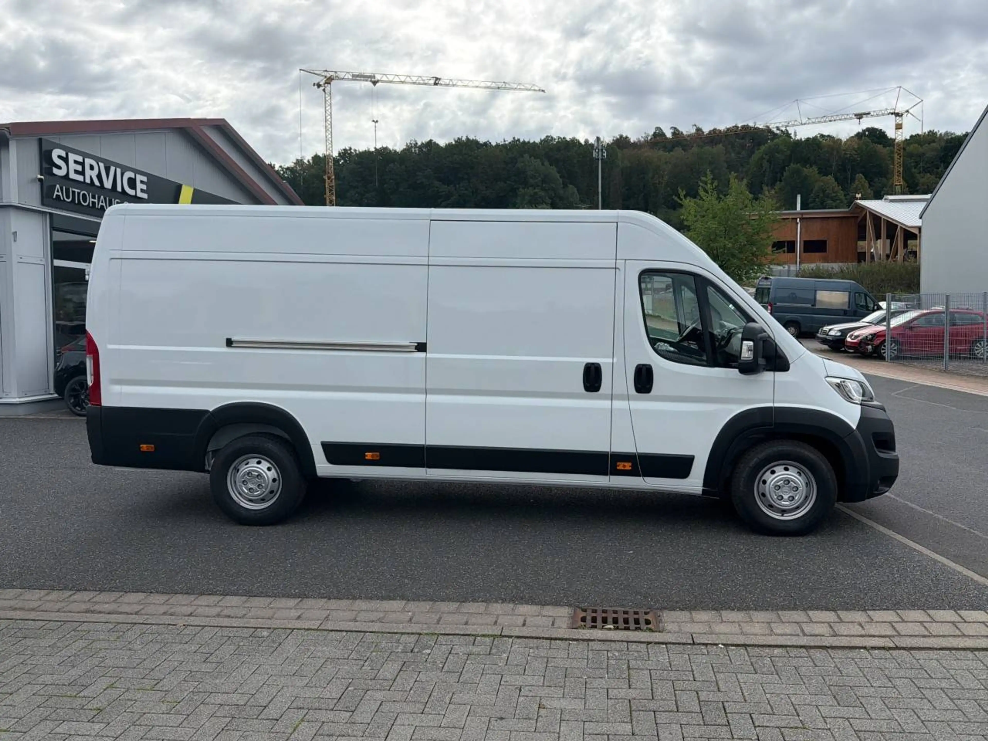 Opel Movano Movano 2.2 BlueHDi L4H2 2WD VA verstärkt Einparkhilfe Sitzheizung — photo 4